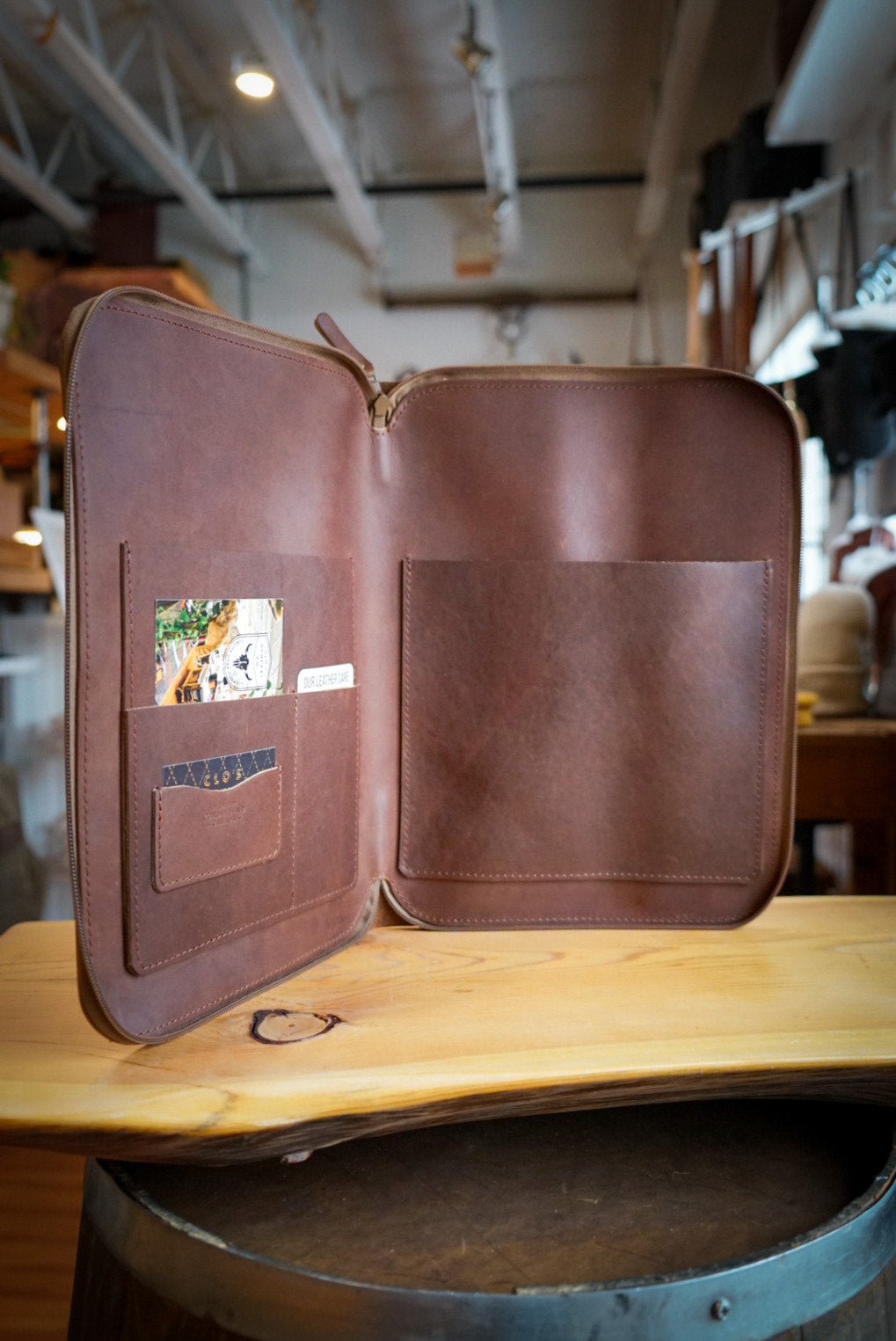 Professional Leather Padfolio Organizer - Dark Amber Harness Leather Portfolio for Business & Meetings - Perfect for Executives, Professionals & Students
