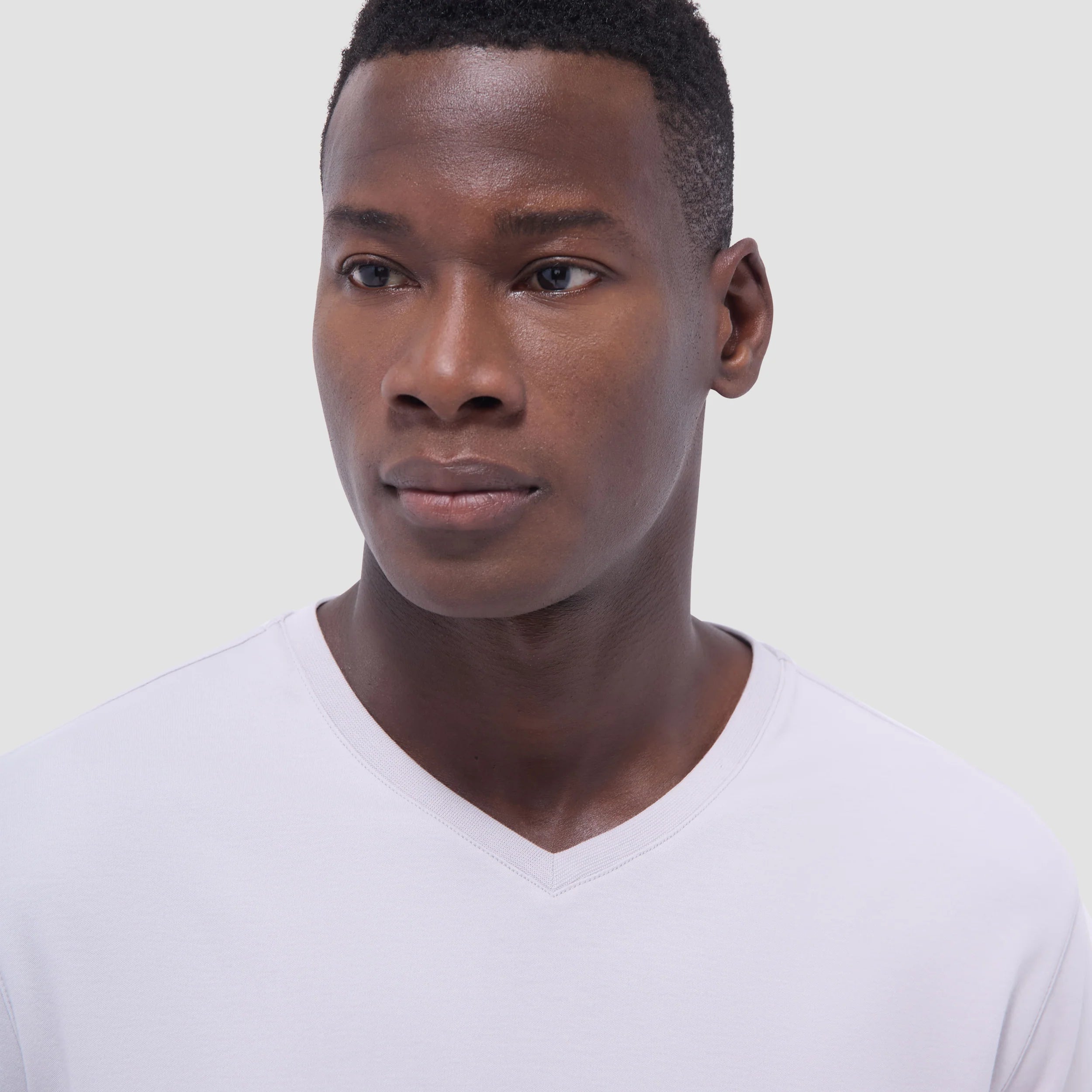 Bugatchi Holden Premium Pima Cotton V-Neck T-Shirt for Men - Soft & Comfortable Casual Wear - Platinum Color - Perfect for Everyday Outfits, Lounge & Travel