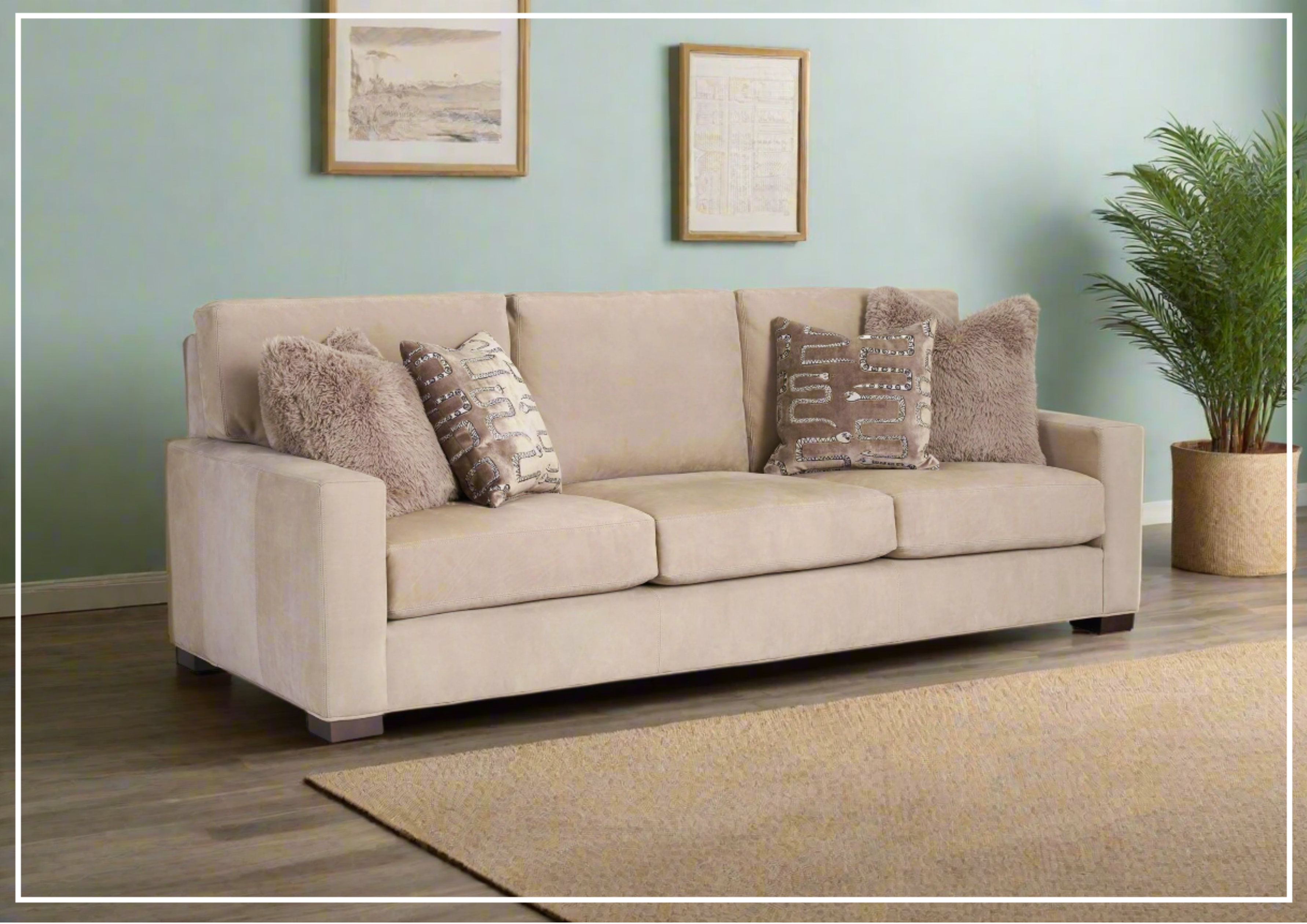 Universal Furniture Hunter Leather 3-Seater Stationary Sofa in Beige with Boxed Legs - Premium Living Room Couch for Home & Office Comfort