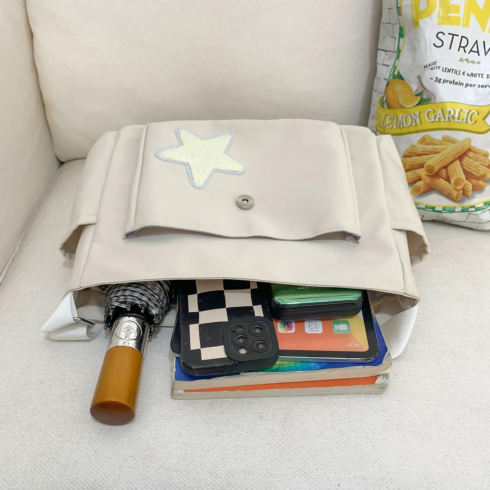Stylish Small Messenger Bag for Women - Cute Kawaii Star Crossbody Shoulder Tote Bag with Accessories - Perfect Gift for Daily Use, Travel & Shopping