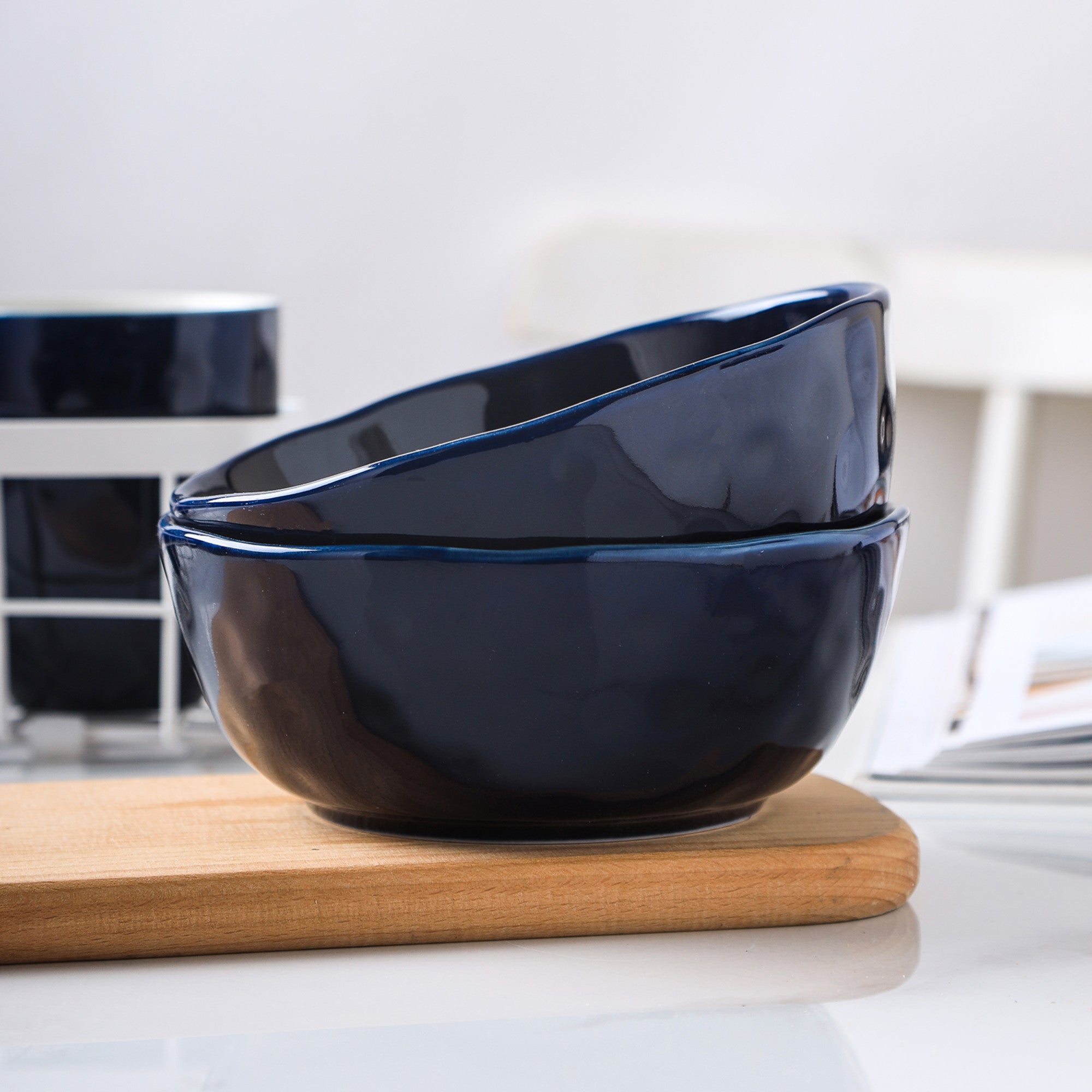 Premium Ivy Porcelain Dinnerware Set - Navy Blue 16-Piece Elegant Dinner Plates, Bowls, Mugs | Formal Dining, Wedding Registry & Holiday Entertaining