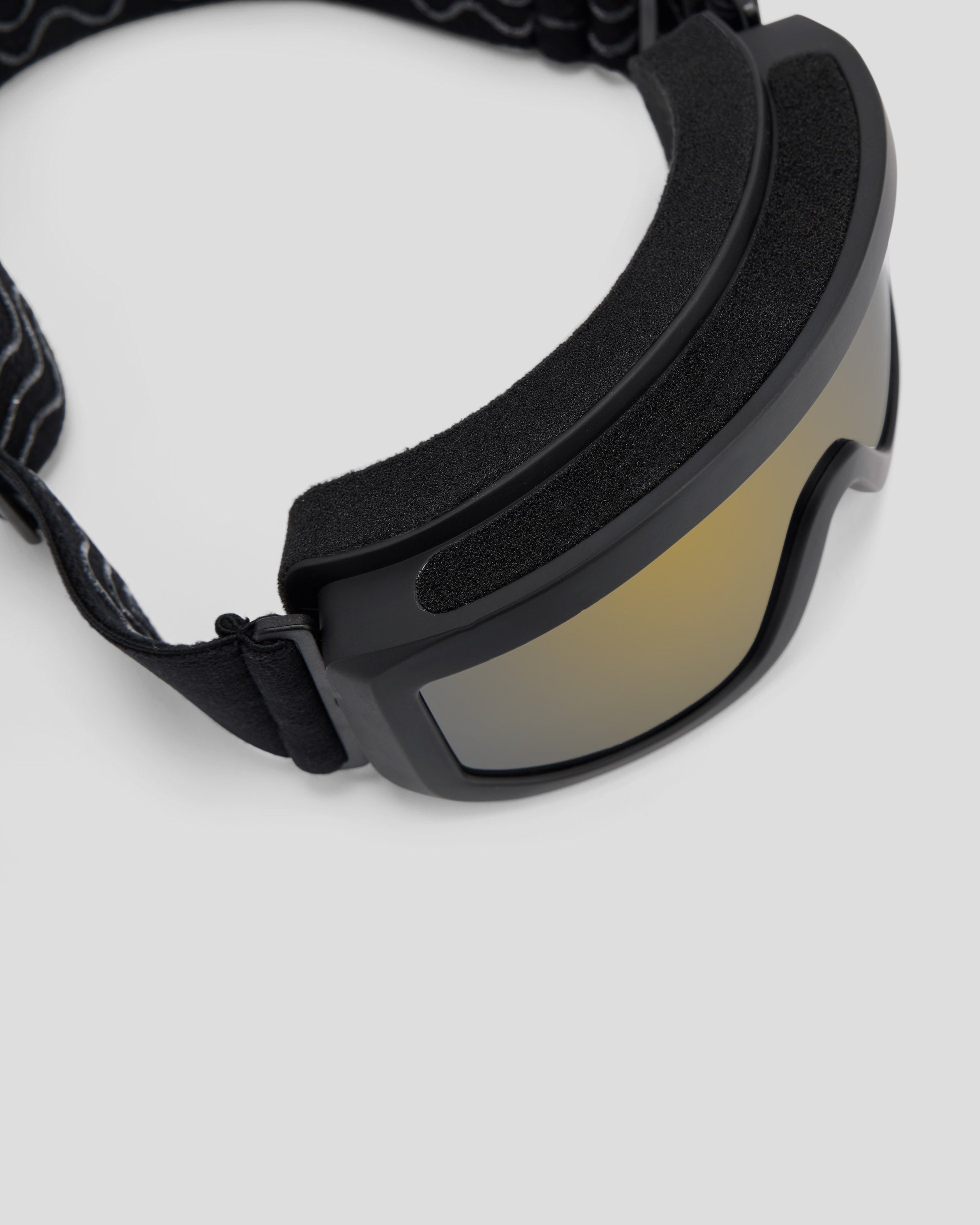 PWDR Days Kids Snow Goggles - Black Stingray Style for Boys & Girls - UV Protection Winter Sports Eyewear for Skiing, Snowboarding & Outdoor Adventures