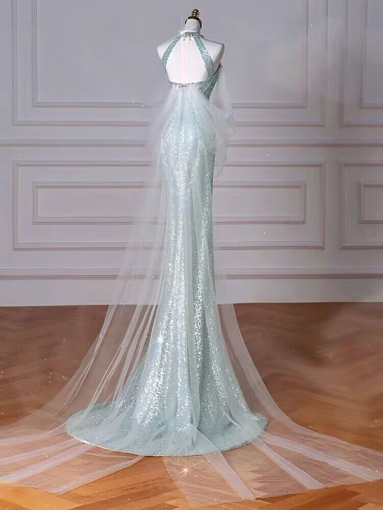 Elegant Green Mermaid Sequin Long Prom Dress for Women - Formal Evening Gown J2950 | Perfect for Homecoming, Prom Night, Wedding Guest & Special Occasions