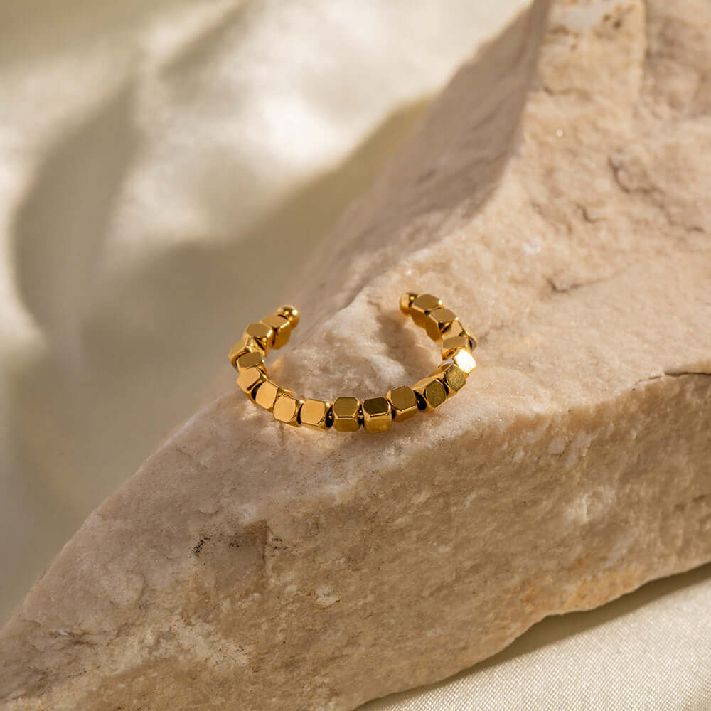 18K Gold Cube Beads Ring - Elegant Stackable Minimalist Ring for Women | Perfect for Everyday Wear, Layering & Special Occasions | JDR363