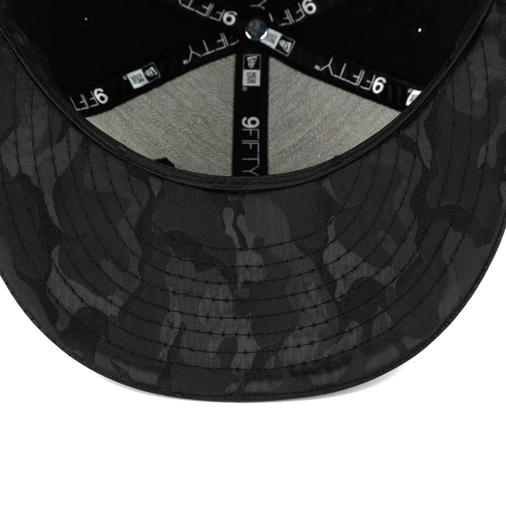 New Era 9Fifty Camo Shade Snapback Hat - New York Yankees Black Adjustable Baseball Cap for Men & Women - Perfect for Baseball Games, Streetwear Fashion and Sports Fans