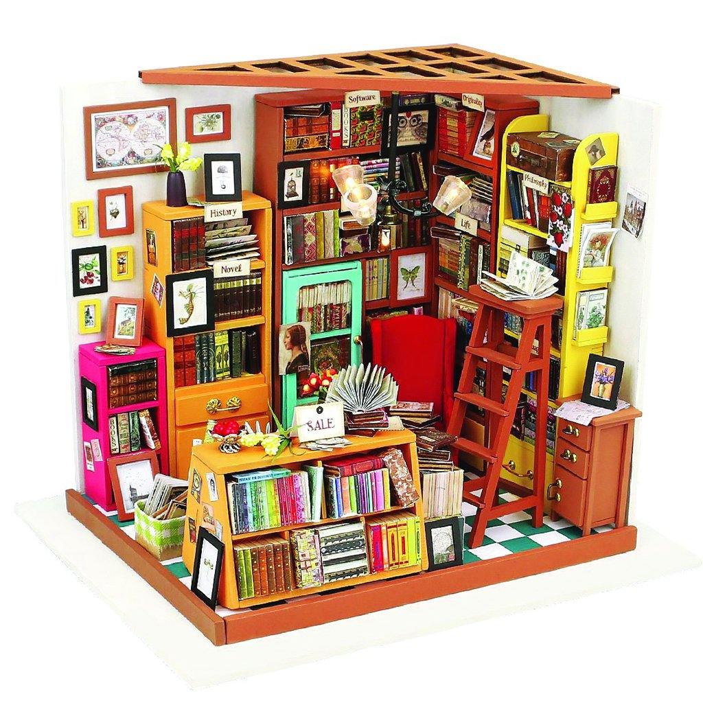 Antiquarian's Haven Kit - Vintage Collectibles & Rare Finds for Home Decor, Gifts, and Historical Enthusiasts | Perfect for Display, Study, and Unique Decorating