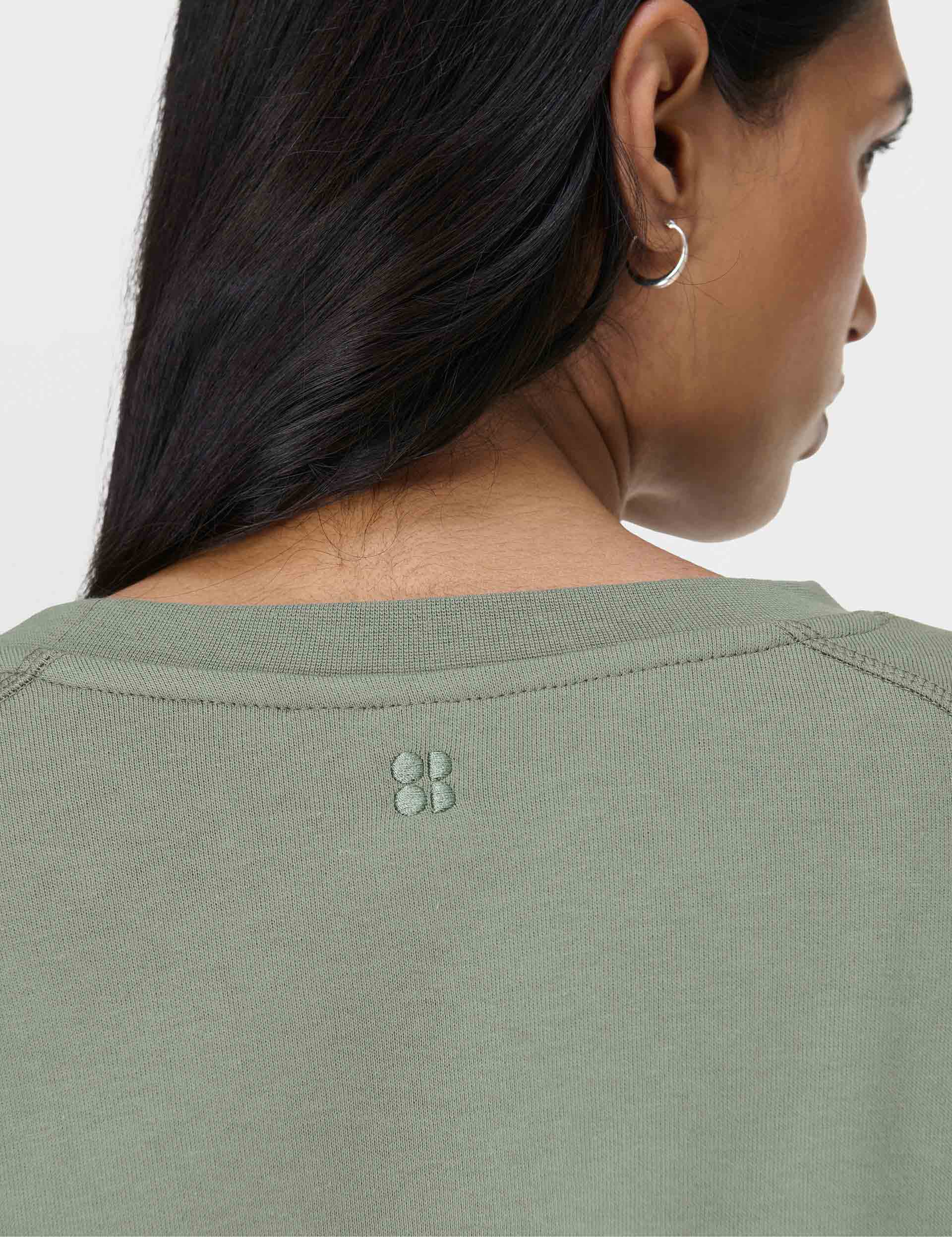After Class Crop Sweatshirt for Women - Soft Comfortable Willow Green Pullover | Perfect for Casual Wear, Lounging & Street Style Fashion