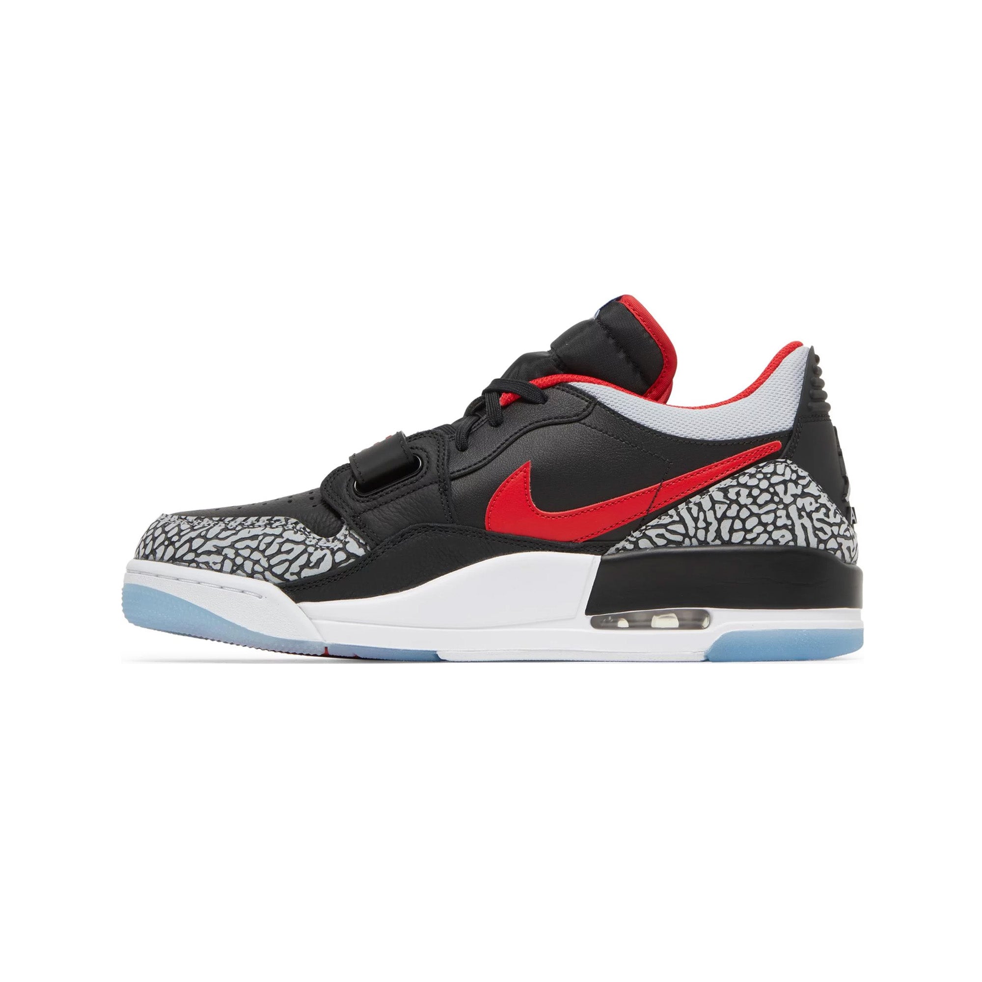 Air Jordan Legacy 312 Low 'Chicago Flag' Sneakers 2022 - Men's Basketball Shoes for Streetwear & Casual Style | Perfect for Urban Fashion & Sports Enthusiasts