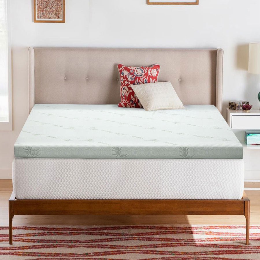 Cool Gel Memory Foam Mattress Topper with Bamboo Cover - 4 Inch Queen Size for Back Pain Relief & Pressure Relief - Breathable & Cooling Mattress Pad for Hot Sleepers - Perfect for Bedroom, Guest Room & Dorm Use