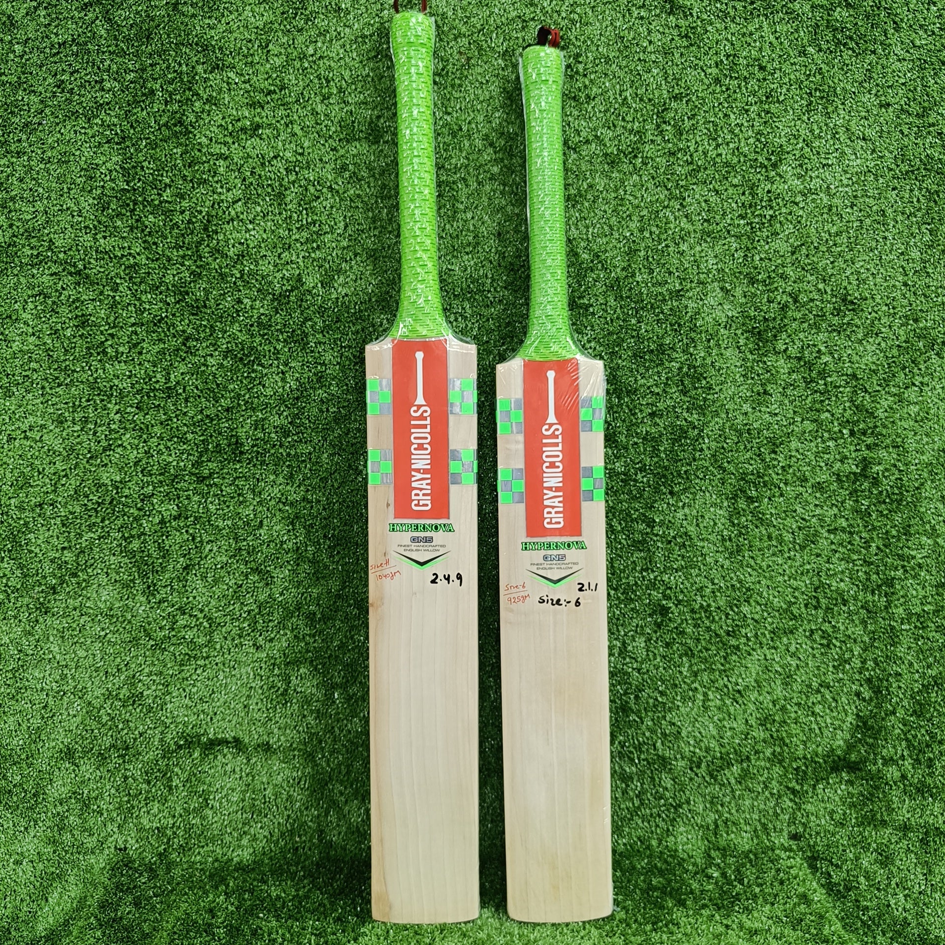 Gray Nicolls 5 HyperNova Junior/Youth Limited Edition English Willow Cricket Bat - Perfect for Young Cricket Players & Training Sessions