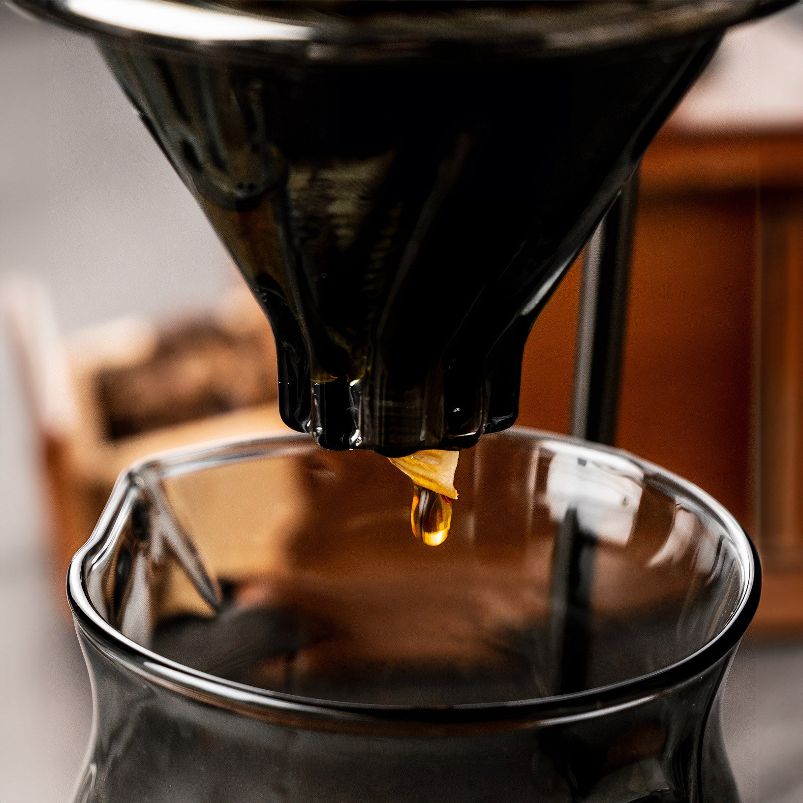 Premium Japanese V60 Hanging Ear Drip Coffee Filter Papers - 100 Count, Unbleached Natural for Pour Over Brewing - Perfect for Home Baristas & Coffee Enthusiasts