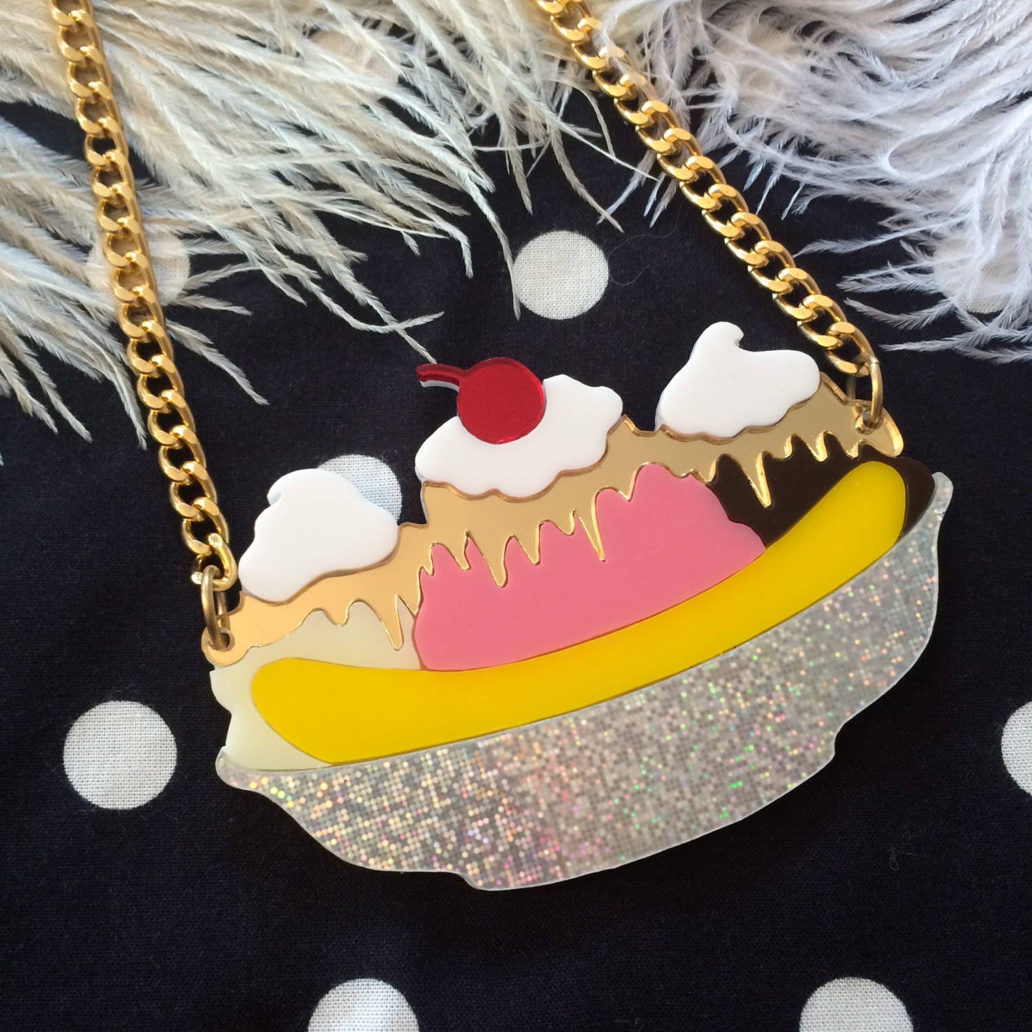 Banana Split Sundae Acrylic Pendant Necklace - Cute Ice Cream Charm Jewelry for Women & Girls - Perfect for Summer Outfits, Beach Parties & Gift Giving