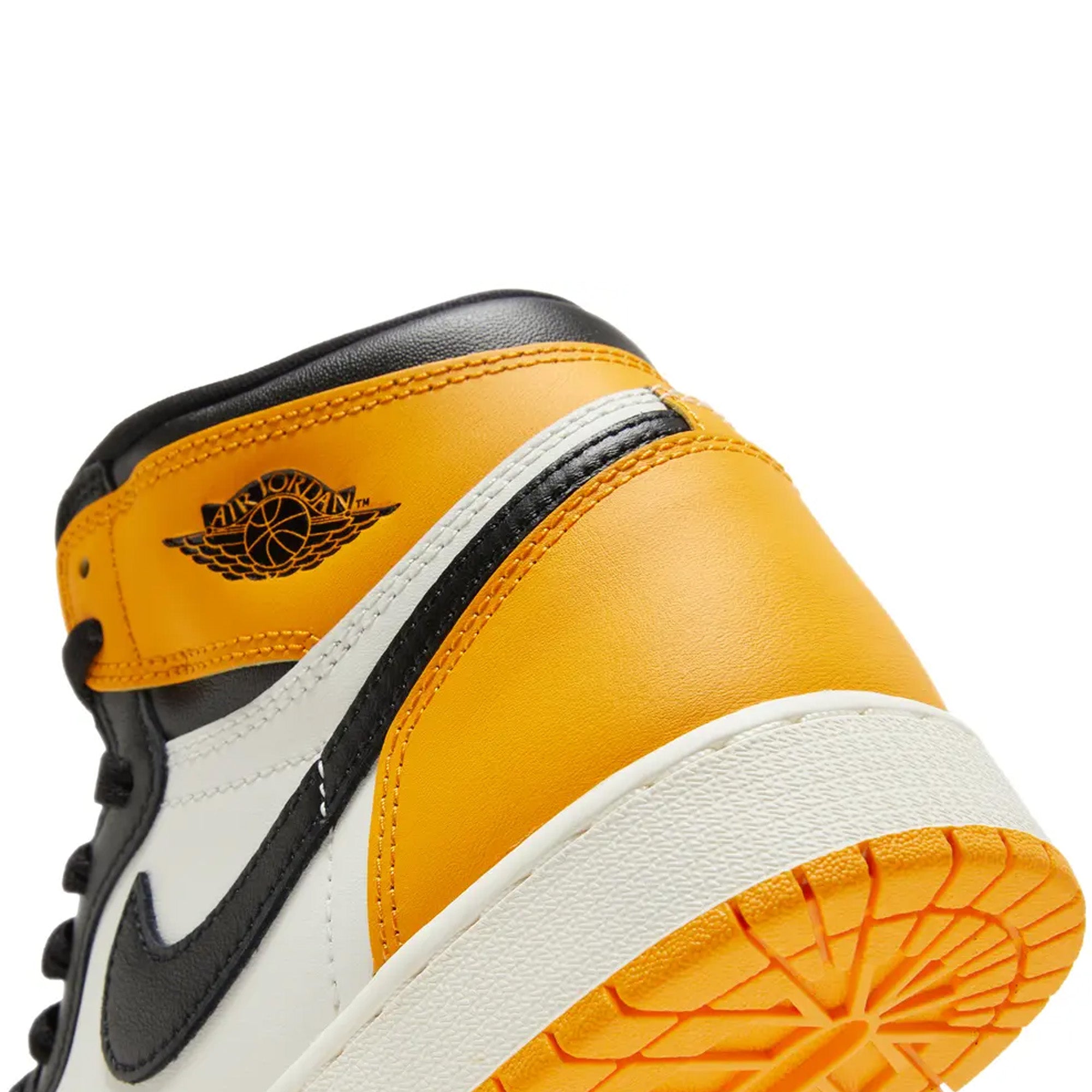 Air Jordan 1 Retro High OG 'Taxi' TD Sneakers (2022) - Men's Basketball Shoes for Streetwear & Casual Style
