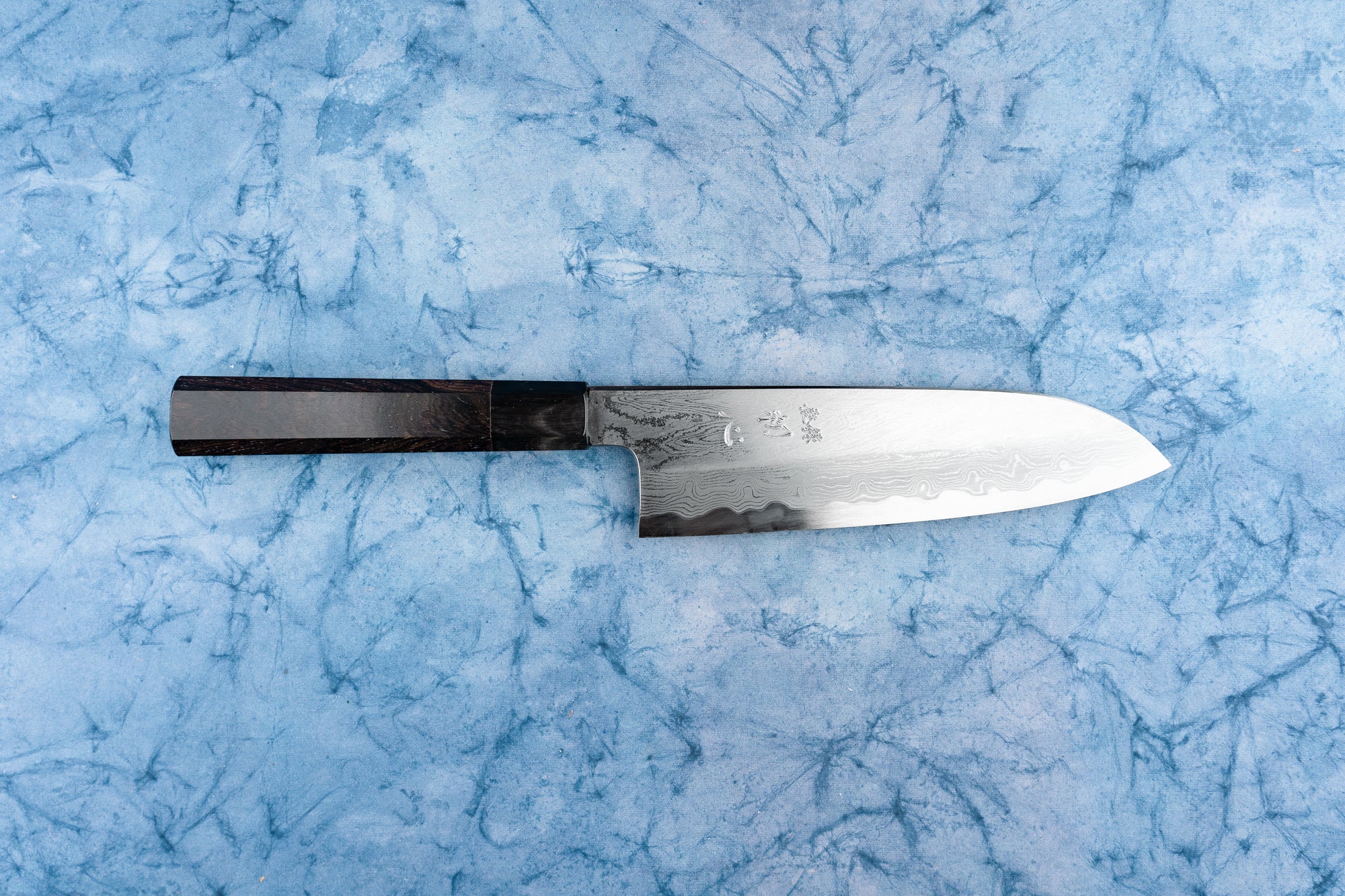 Premium Hatsukokoro Aoichi Damascus Santoku Knife 180mm - Japanese High Carbon Steel Blade for Professional Chefs & Home Cooking