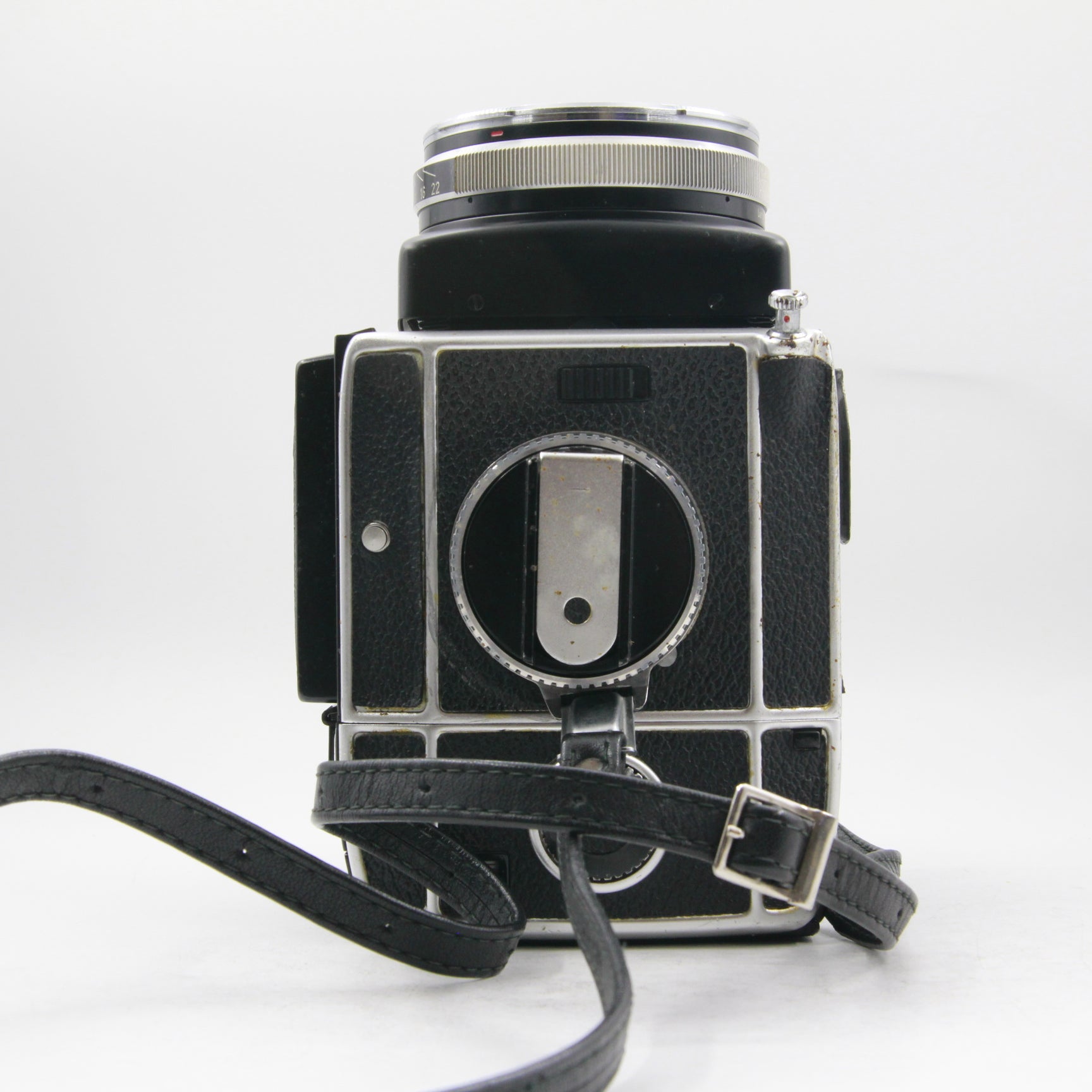 Vintage Rolliflex SL66 Camera with 80mm f2.8 Zeiss Planar Lens - Waist Level Viewfinder & 120/220 Film Back | Perfect for Film Photography Enthusiasts, Street Photography, and Vintage Camera Collectors