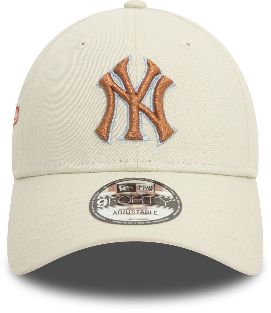 New York Yankees New Era 9Forty MLB Adjustable Snapback Baseball Cap - Official Team Logo Patch, Off-White - Perfect for Baseball Games, Streetwear & Sports Fans Fashion