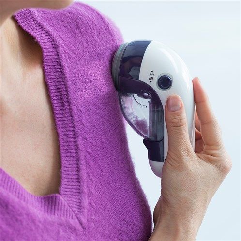 Fast Fit Fuzz Remover - Lint Shaver for Clothes, Sweaters & Fabrics - Portable Fabric Shaver for Pilling Removal - Perfect for Home, Travel & Laundry Care