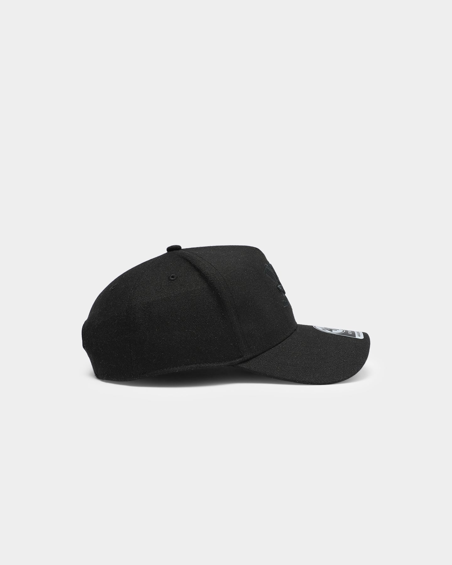 47 Brand Anaheim Ducks Replica MVP DT Snapback Hat - Black/Black Adjustable Baseball Cap for Men & Women - Perfect for Hockey Games, Sports Events & Casual Wear