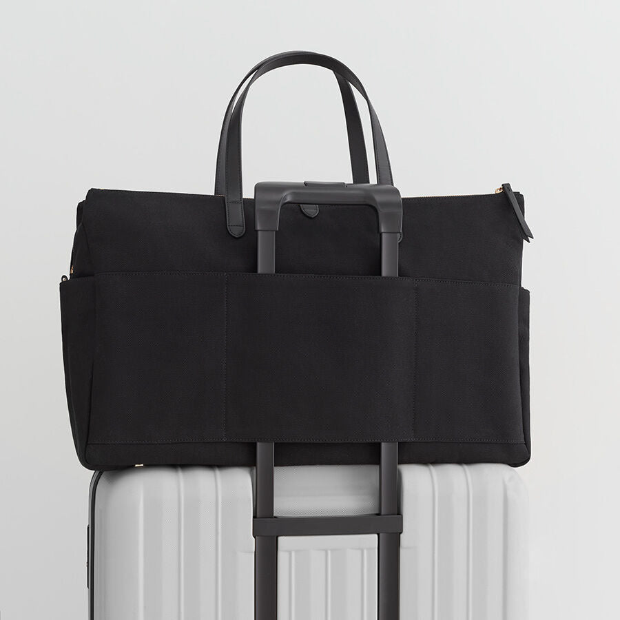 Stylish Triple Zipper Weekender Bag for Women & Men - Durable Travel Duffel with Multiple Pockets - Perfect for Weekend Getaways, Gym, and Business Trips
