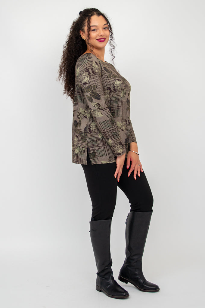 Stylish Cheerful Tunic with Fall Sketch Print - Soft Bamboo Fabric - Perfect for Autumn Outfits & Casual Wear
