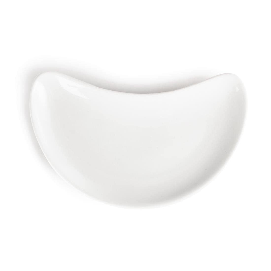 Premium White Porcelain Crescent Salad Plates - Set of 12 (200mm) - Elegant Dinnerware for Restaurants, Catering & Fine Dining Entertaining