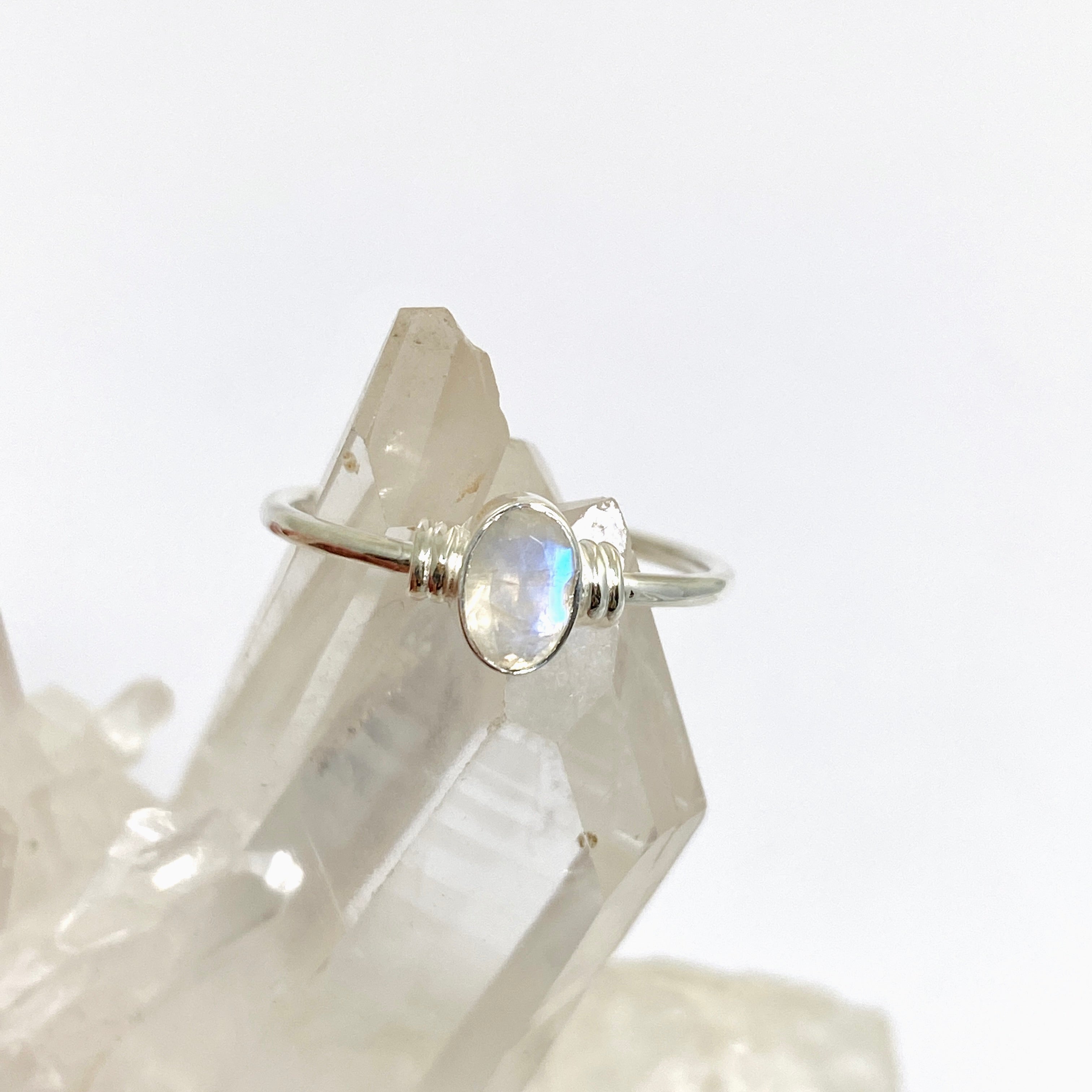 Moonstone Oval Faceted Stone Pendant - 925 Sterling Silver Jewelry R4813 | Elegant Gift for Women, Birthday & Anniversary Present