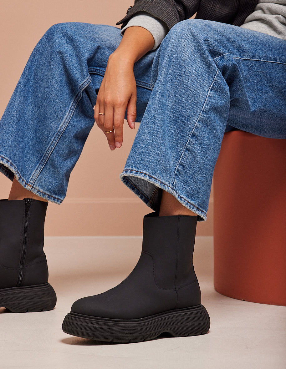 Lina Black Rubber Boots for Women - Waterproof, Comfortable & Stylish - Perfect for Rainy Days, Hiking & Outdoor Adventures
