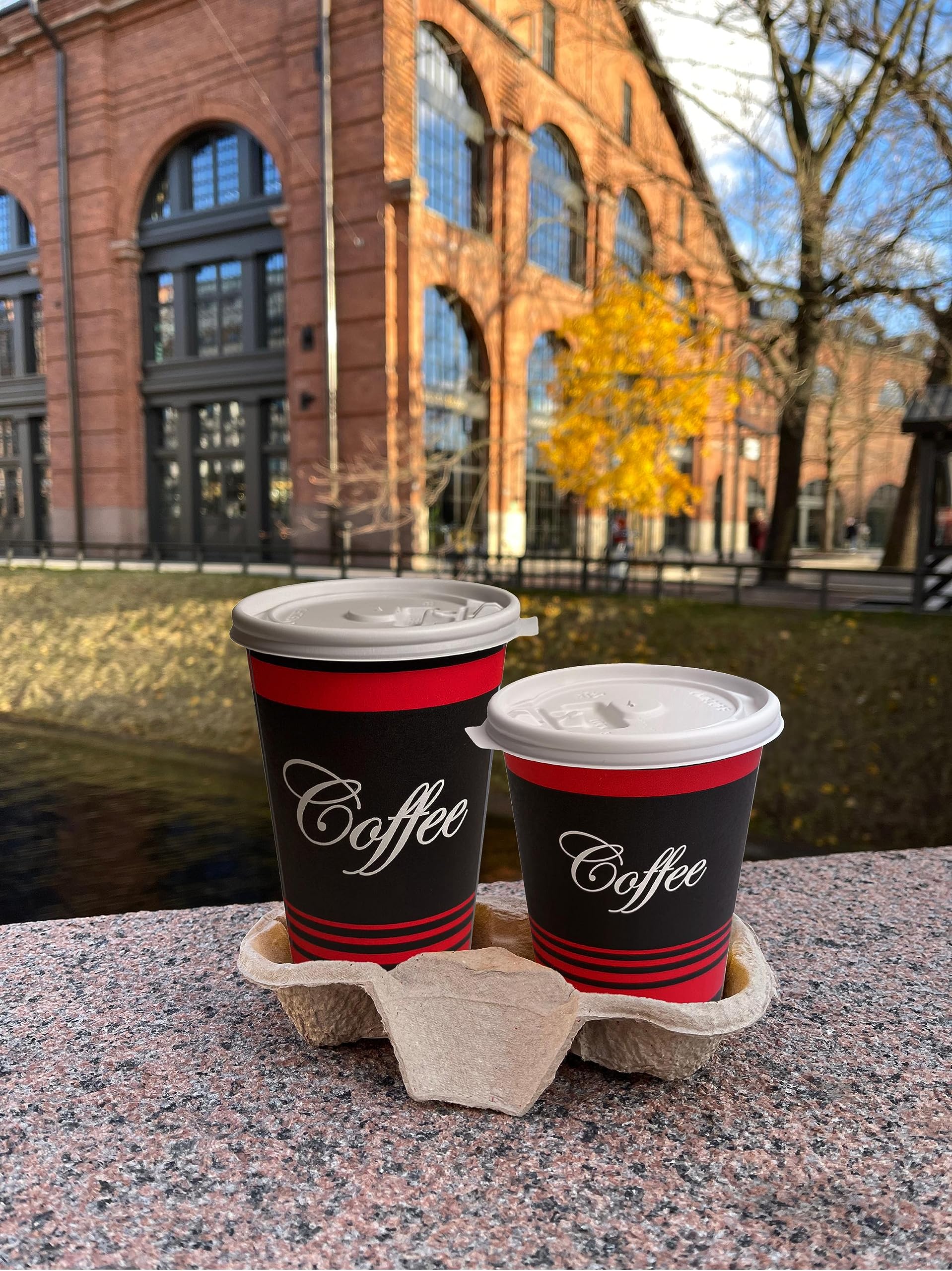 EcoQuality 12 Oz Disposable Paper Coffee Cups with White Lids - 1000 Count, Restaurant Grade Hot & Cold Drink Cups for Tea, Soda, Coffee Shops, Cafes, Concession Stands - Perfect for Takeout, Office Break Rooms, and Catering Events