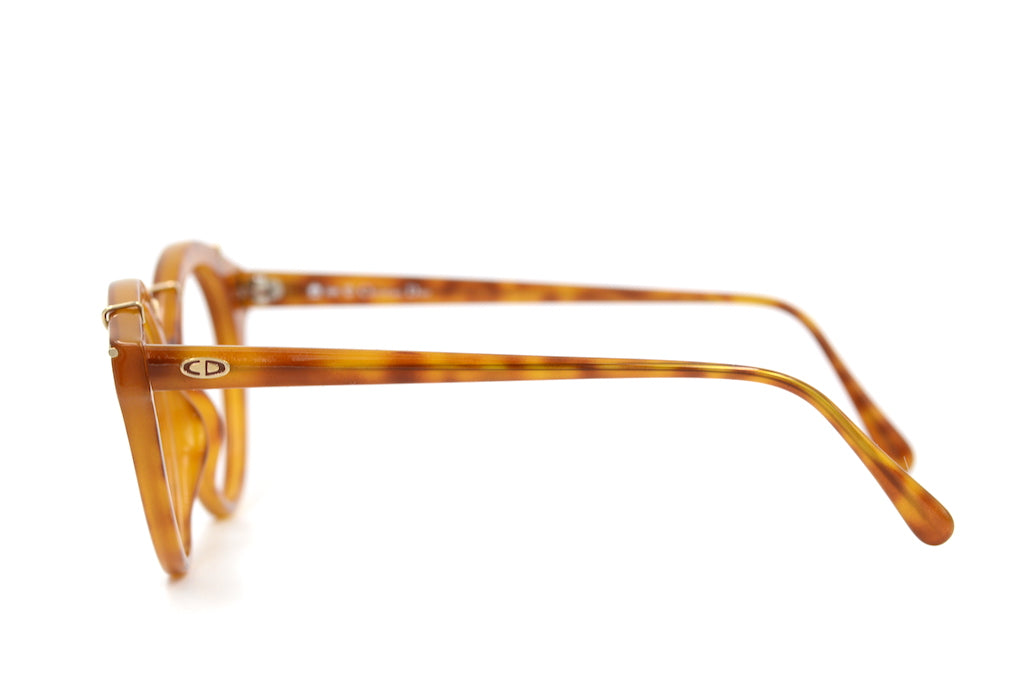 Christian Dior 2576 10 Sunglasses - Luxury Designer Shades for Women & Men - Perfect for Outdoor Activities, Beach & Fashion Accessories