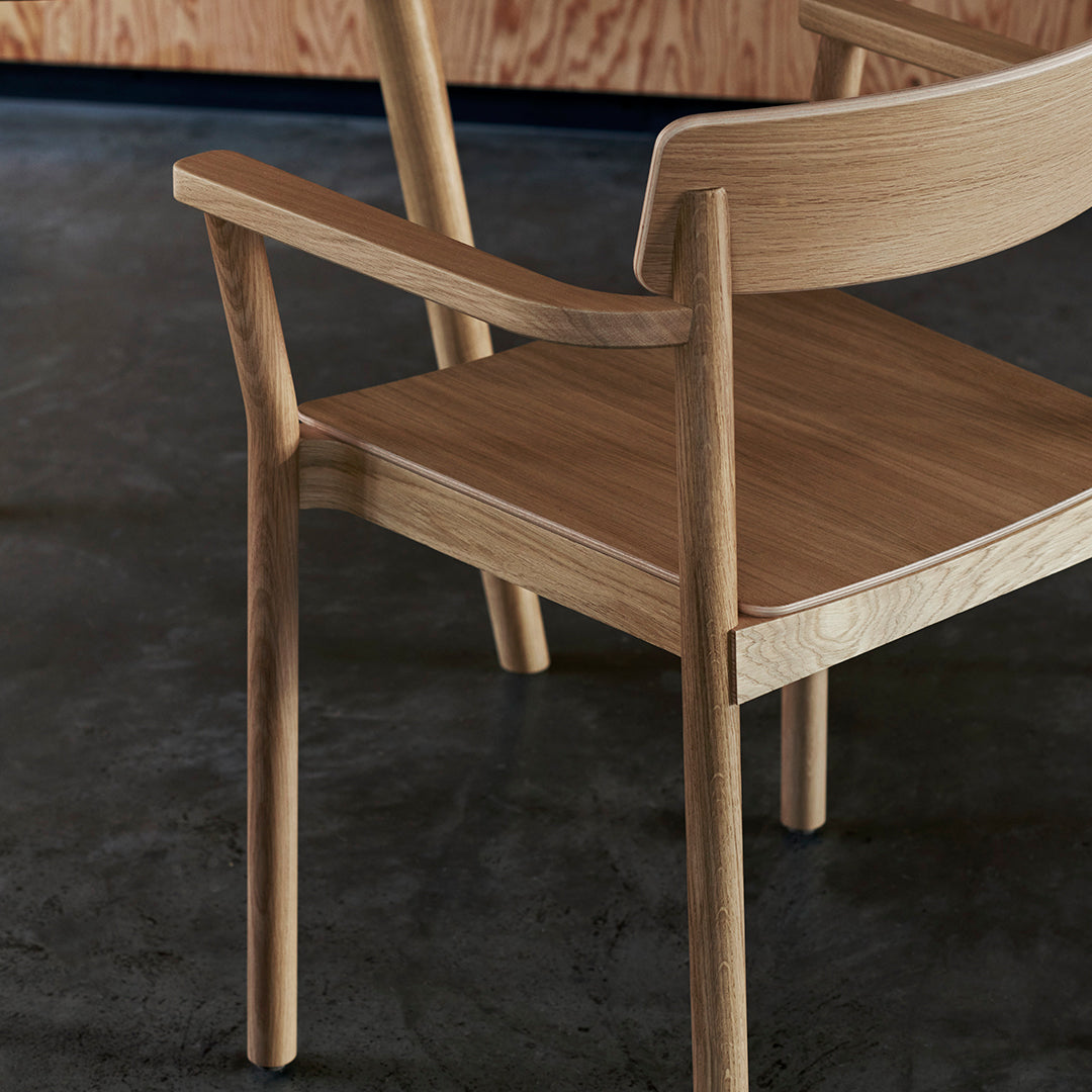 Betty TK10 Armchair - Modern Accent Chair with Upholstered Fabric & Sturdy Wooden Legs - Perfect for Living Room, Bedroom, or Office Decor