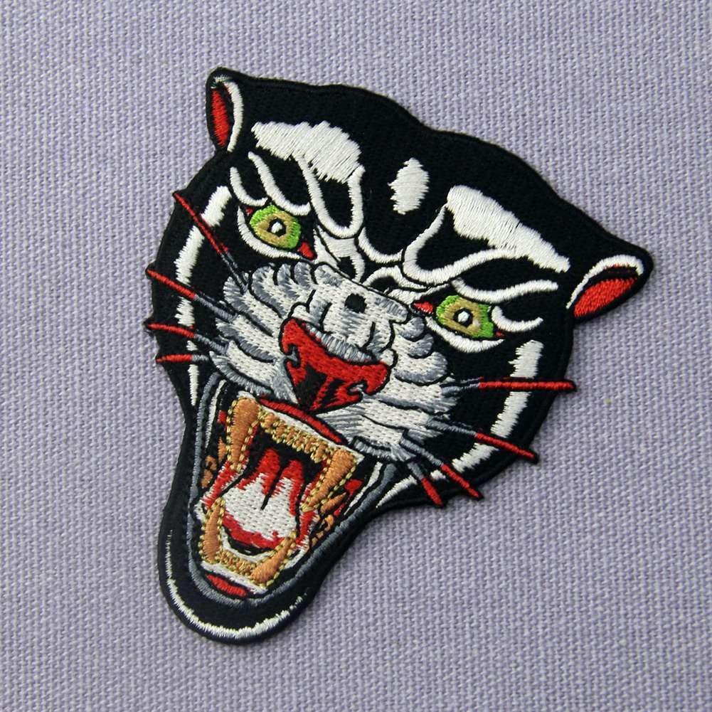 Roaring Panther Iron On Embroidered Patch - Sew On Applique Emblem for Jackets, Bags & DIY Crafts - Premium Embroidered Badge for Clothing Customization