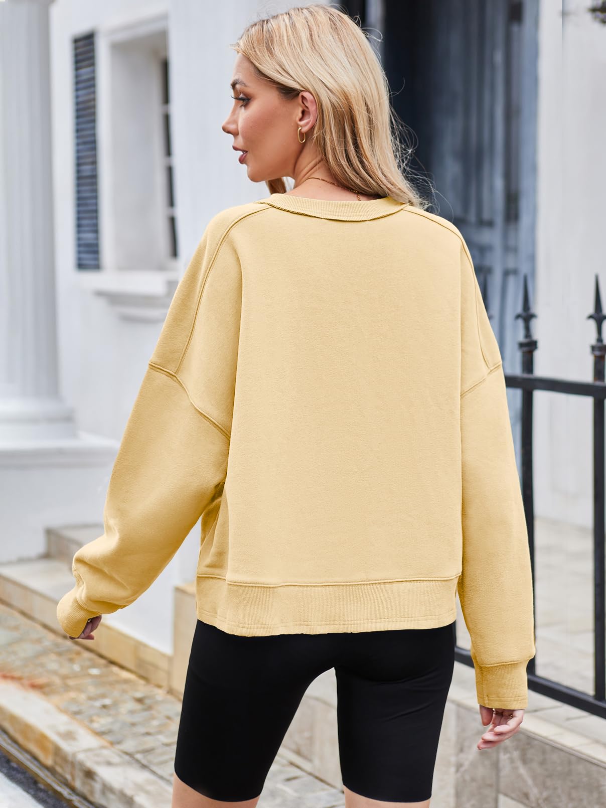 MEROKEETY Women's Oversized Cropped Sweatshirt - Soft Fleece Crewneck Pullover for Workout & Casual Wear | Fall Fashion Essential for Layering & Street Style Outfits
