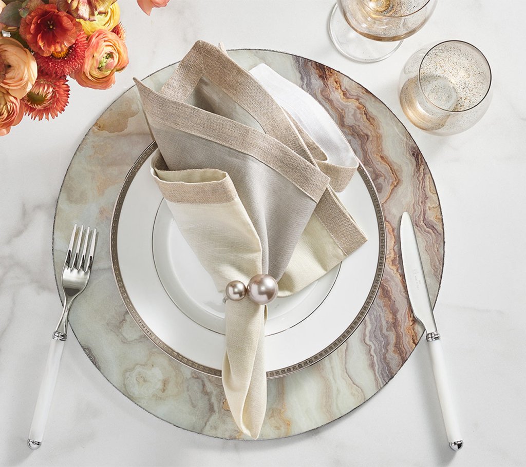 Elegant Pearl Napkin Rings Set of 4 - Premium Tableware for Wedding, Dinner Party & Holiday Decor