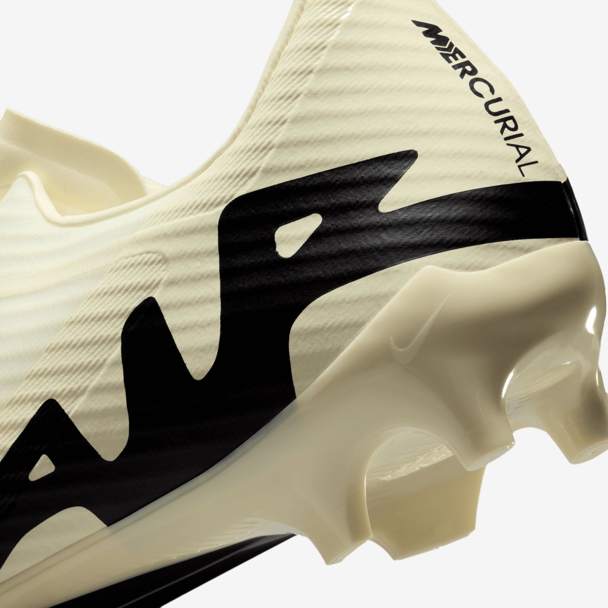 Nike Mercurial Vapor 15 Academy Soccer Cleats - Lightweight Football Shoes for Men & Women - Firm Ground FG Soccer Boots with Dynamic Fit (Perfect for Training, Matches & Turf Games)