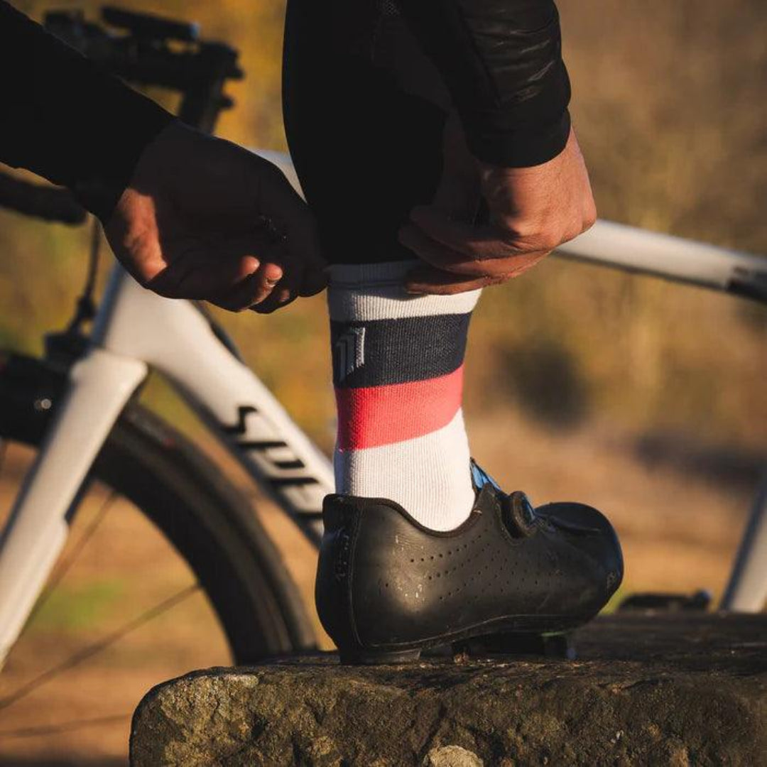 High-Visibility Reflective Merino Wool Cycling Socks for Men & Women - Breathable, Moisture-Wicking Performance Socks for Road Biking, Night Riding & Winter Sports
