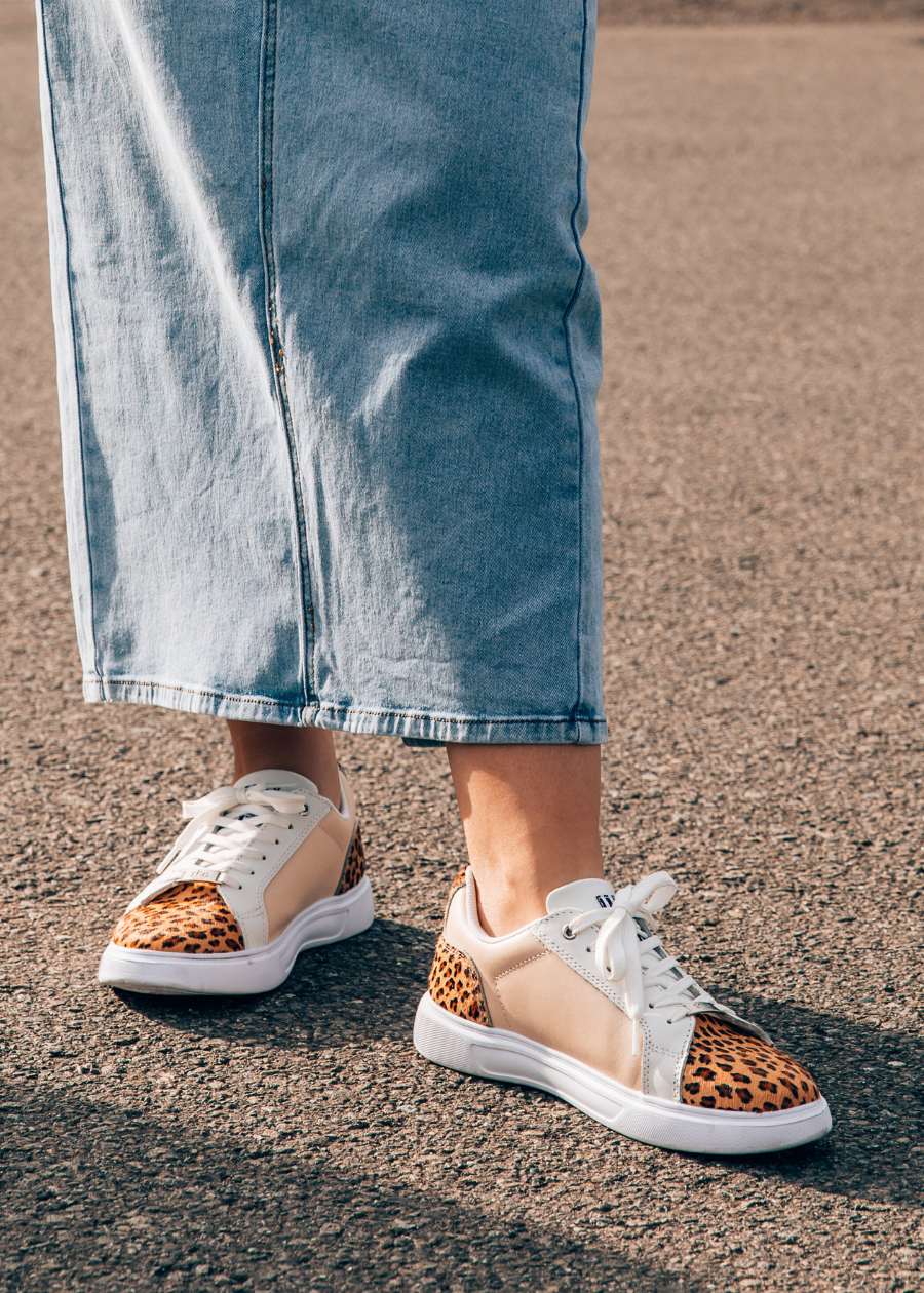 Women's Lifestyle Sneakers - Comfortable & Stylish Casual Shoes for Walking, Running & Everyday Wear