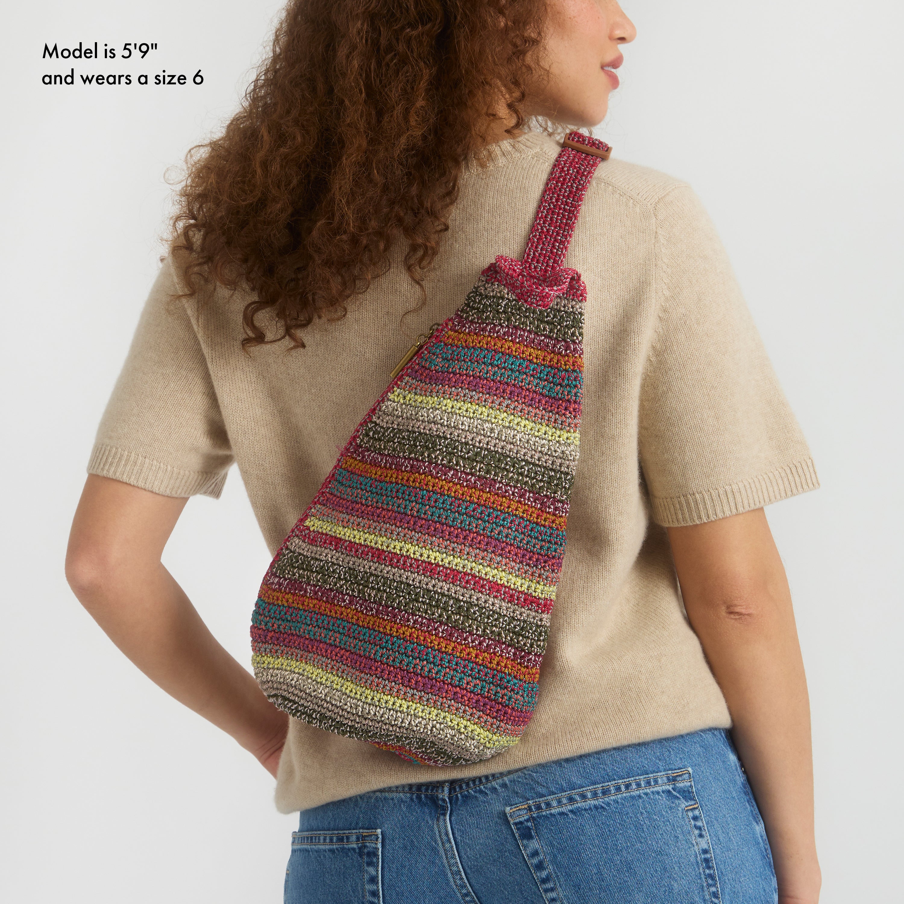 On The Go Sling Backpack - Lightweight Crossbody Travel Bag for Men & Women - Perfect for Hiking, Commuting & Everyday Use