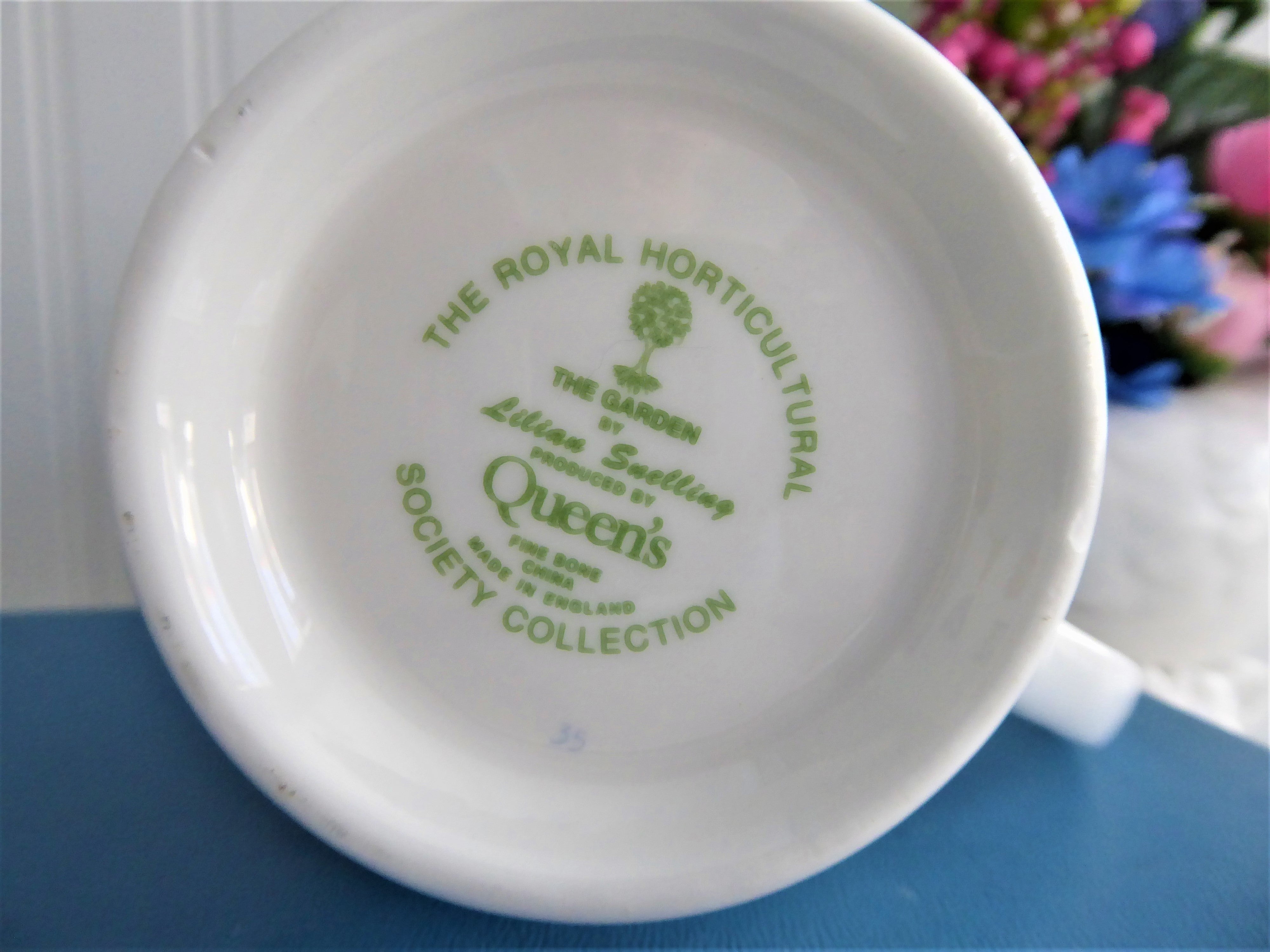 Vintage 1990s English Bone China Mug with Buttercups, Harebells & Clover Floral Design - RHS Queens Collection - Perfect for Tea Time & Collectible Display