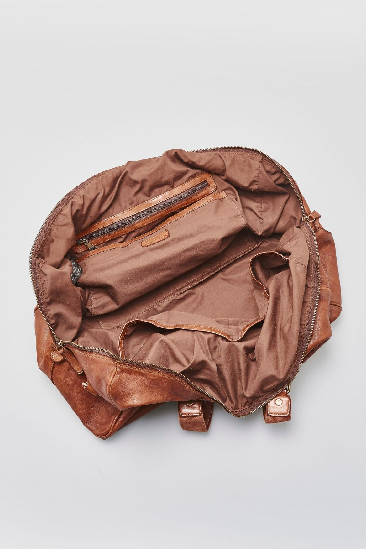 Premium Kingsley Genuine Leather Weekender Bag - Stylish & Durable Travel Duffel for Men & Women - Perfect for Weekend Getaways, Business Trips & Gym
