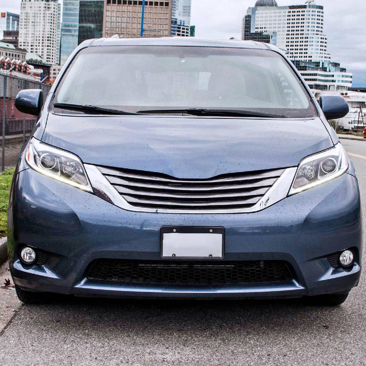 2011-2017 Toyota Sienna Fog Lights with Clear Lens - Excludes SE/SE Premium Models | Durable Replacement for Enhanced Night Driving Safety