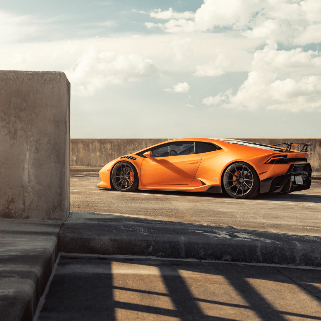 Lamborghini Huracan Novara Edition Aero Front Fenders with Integrated Vents & Splash Guards - 2x2 Gloss Carbon Fiber - Perfect for Performance Upgrades & Show Car Builds