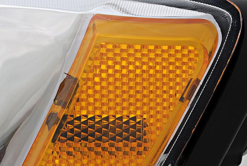 Jeep Grand Cherokee Headlights Lamps Set (2011-2013) - Halogen Replacement for Driver & Passenger Side - Perfect for Night Driving & Off-Road Adventures