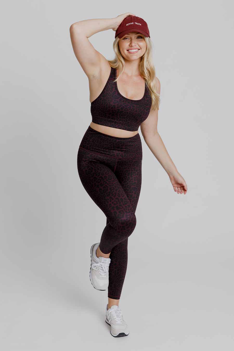 Training Move Crop Wine Leopard Print Sports Bra - High Support Workout Top for Yoga, Running & Gym