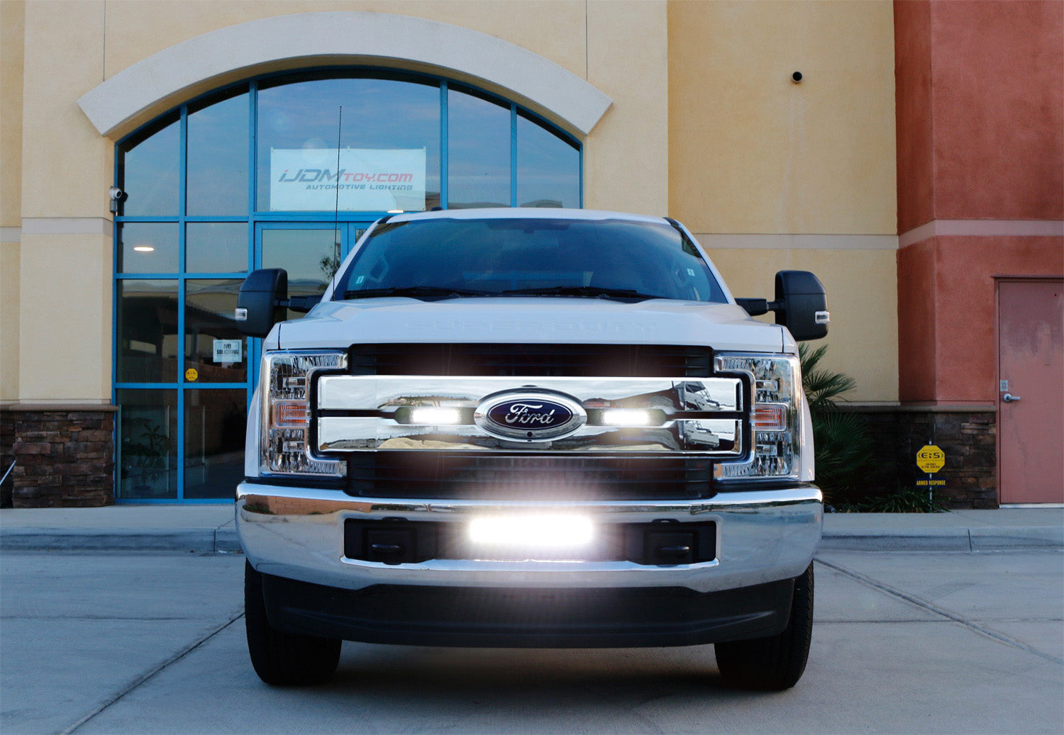 30W CREE LED Light Bars with Front Grille Bracket & Wiring Kit - Compatible with 2017-2019 Ford F250 F350 Super Duty - Off-Road, Truck, Jeep Lighting Upgrade for Night Driving & Adventure