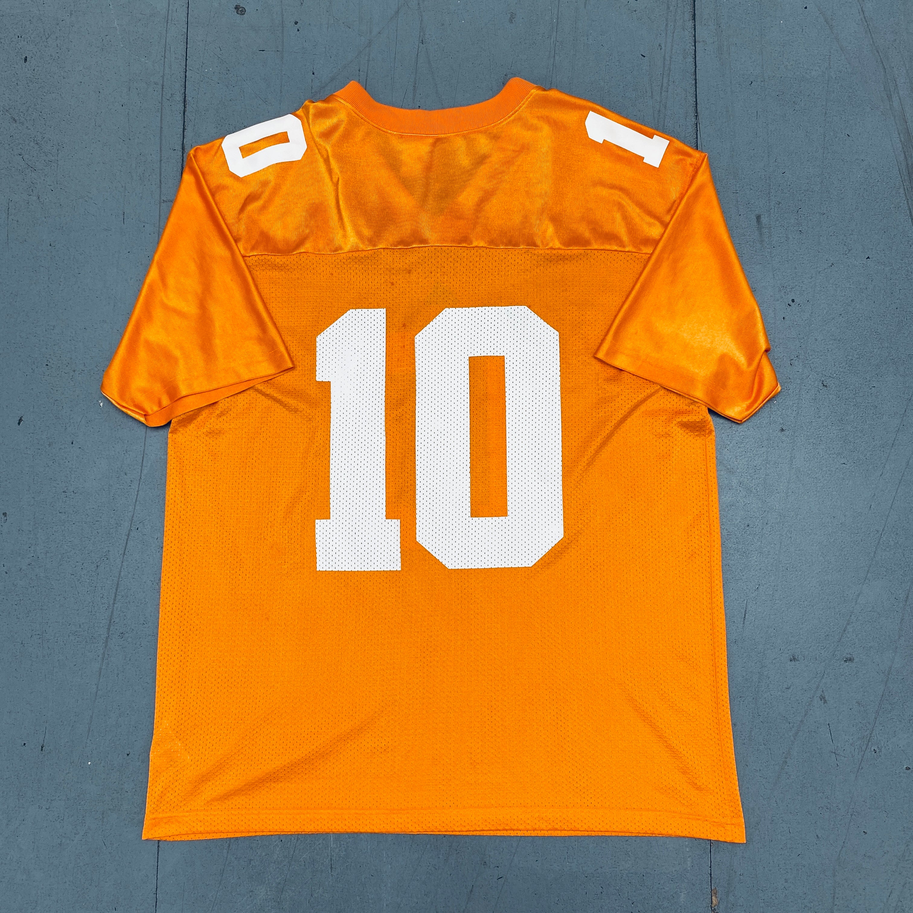 Erik Ainge Tennessee Volunteers No. 10 Adidas Jersey XXL - Perfect for Game Days, Tailgating & Fan Collections