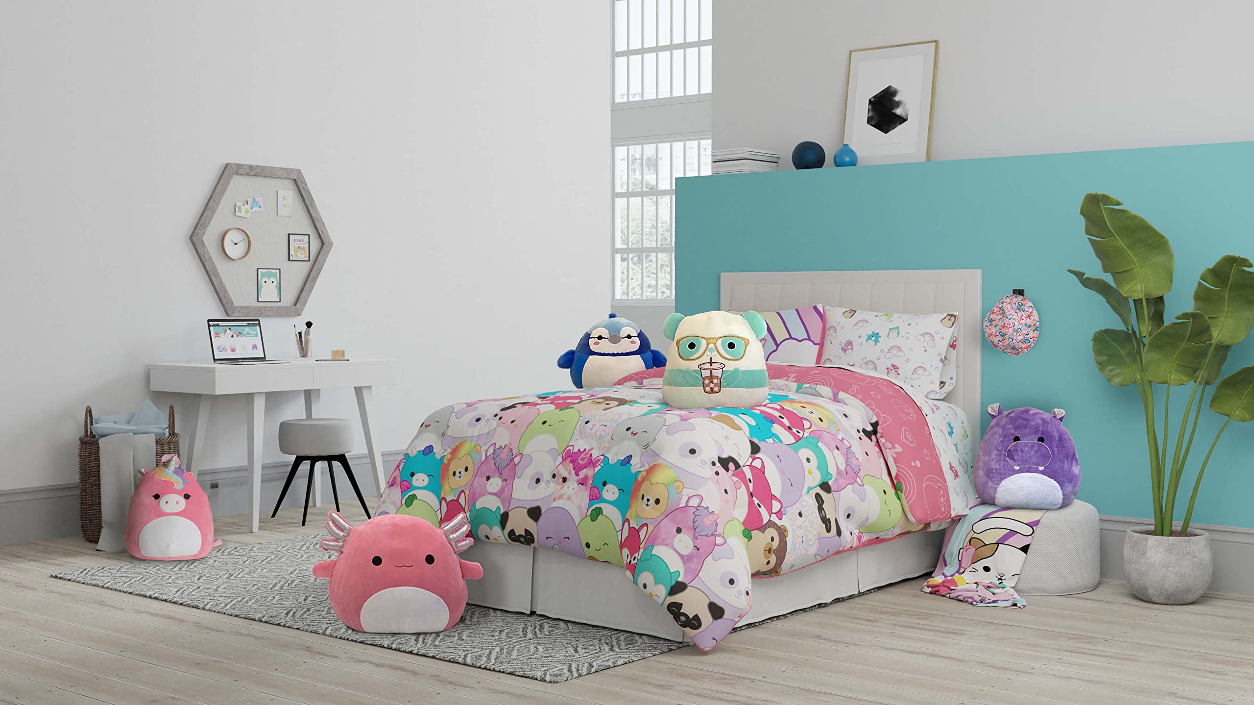 Premium Franco Squishmallows Bedding Set - Ultra Soft Comforter & Sheet Set with Sham, 5-Piece Twin Size for Kids & Teens - Perfect for Cozy Bedrooms, Sleepovers & Dorm Rooms