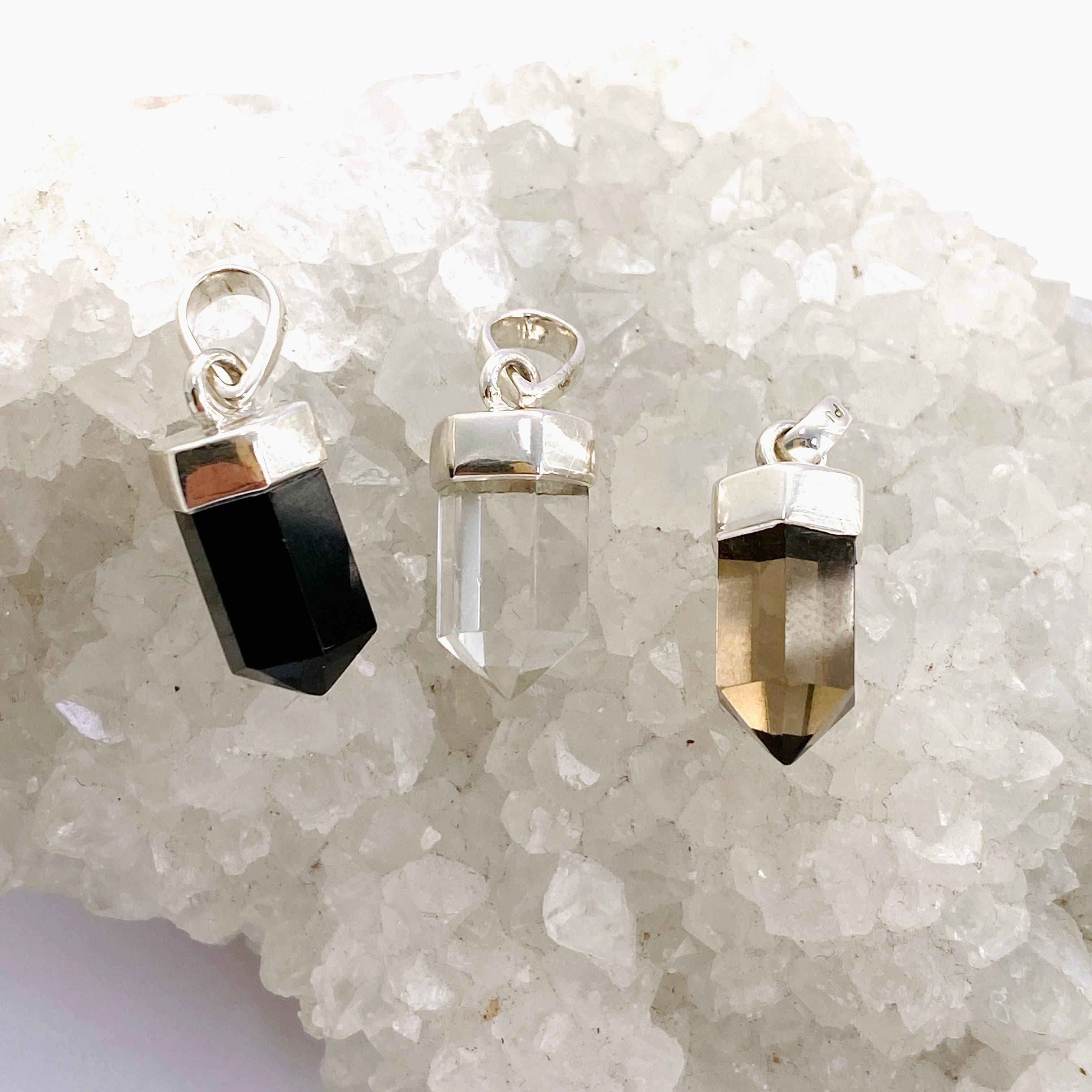 Gemstone Point Pendant PPGJ1005 - Elegant Crystal Necklace for Women, Perfect for Parties, Weddings & Everyday Wear