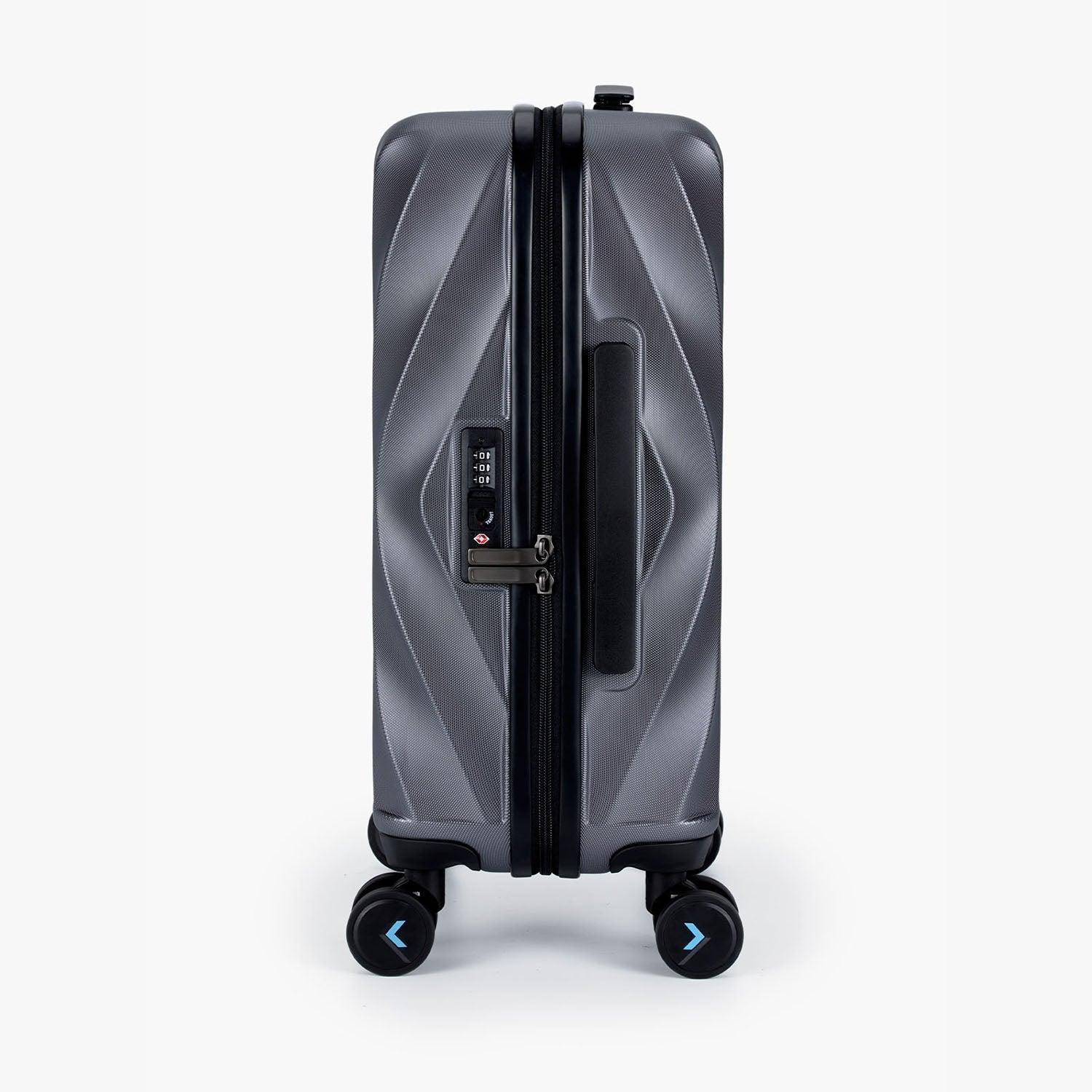 Globetrotter 20 Inch Hardside Spinner Carry-On Luggage - Lightweight Durable Suitcase for Business Travel & Weekend Getaways