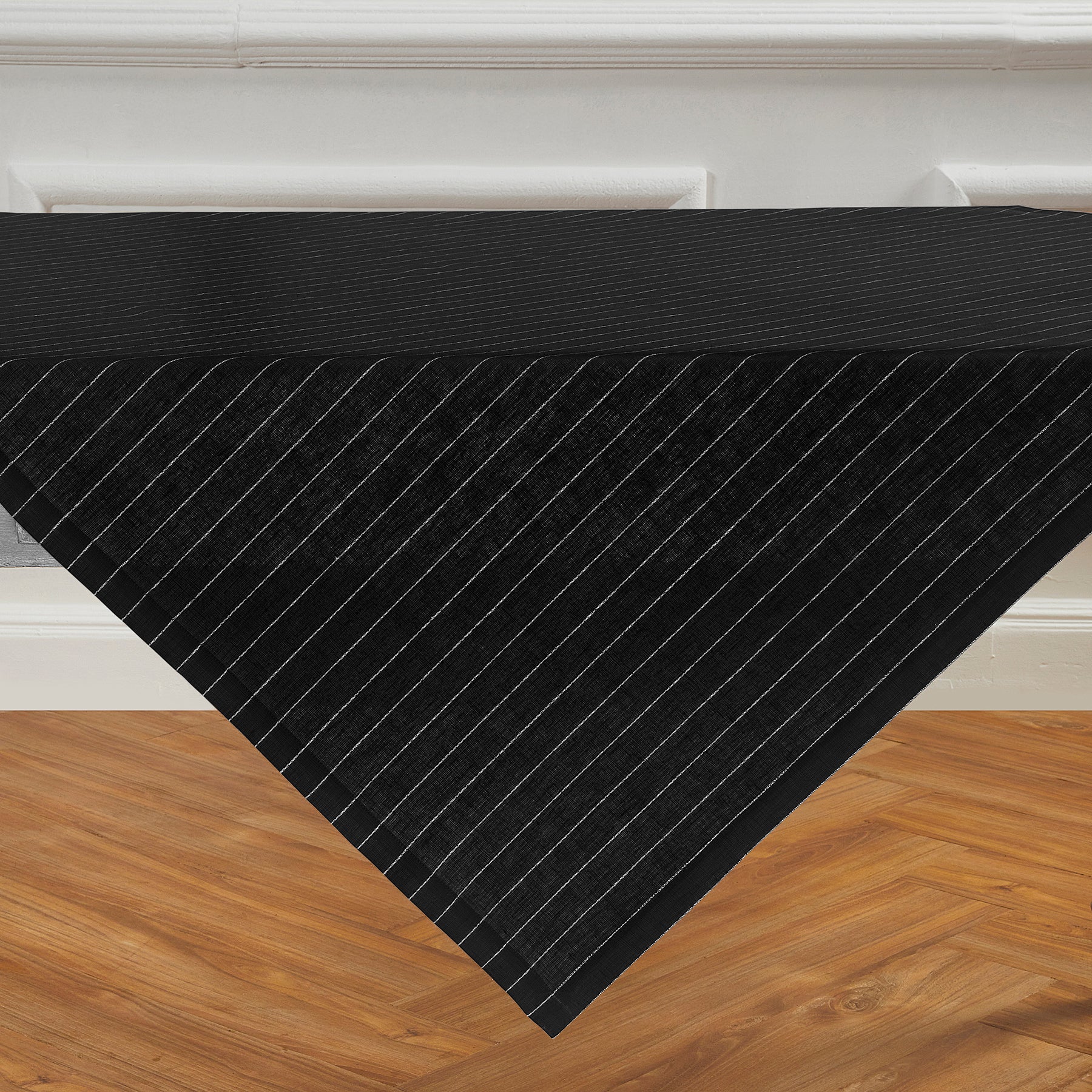 Stylish Pinstripe Table Throw - Elegant Dining & Home Decor for Parties, Weddings & Everyday Use