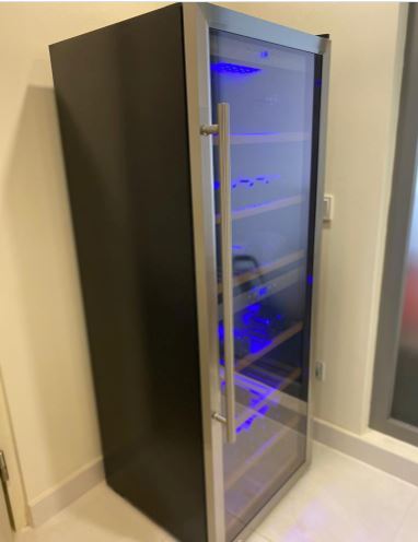 Farfalla FWC 126S3G 126 Bottle Wine Cooler Refrigerator - 270L Capacity, Dual Zone Cooling, Freestanding Design - Perfect for Home Bars, Restaurants, and Wine Cellars